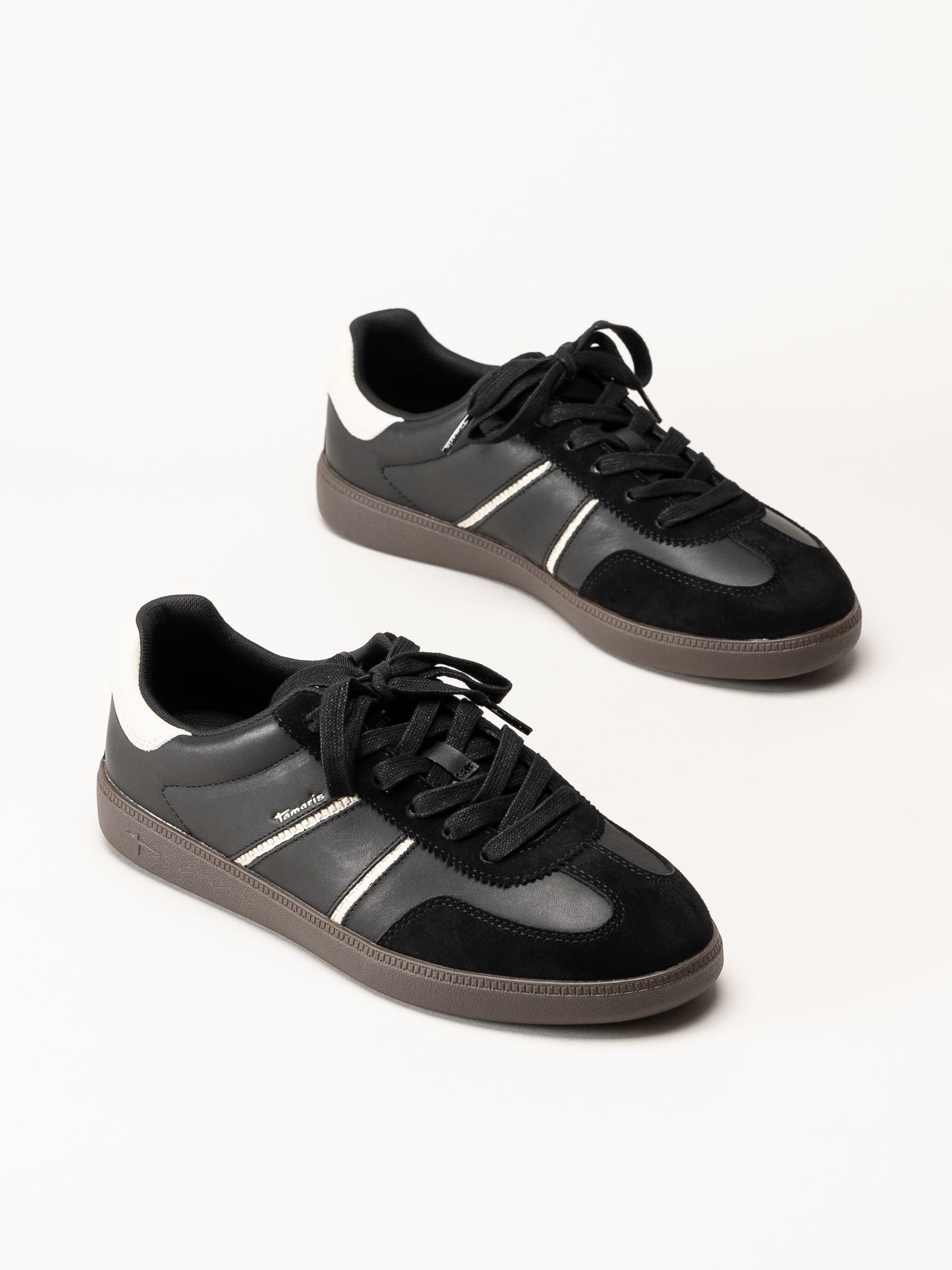 Tamaris - Svarta sneakers
