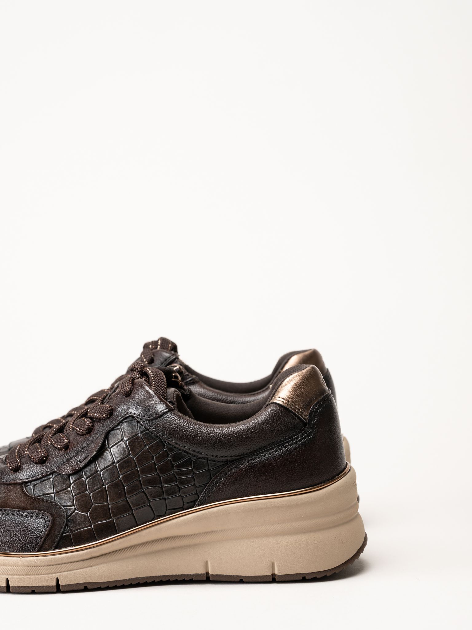 Tamaris - Mörkbruna sneakers