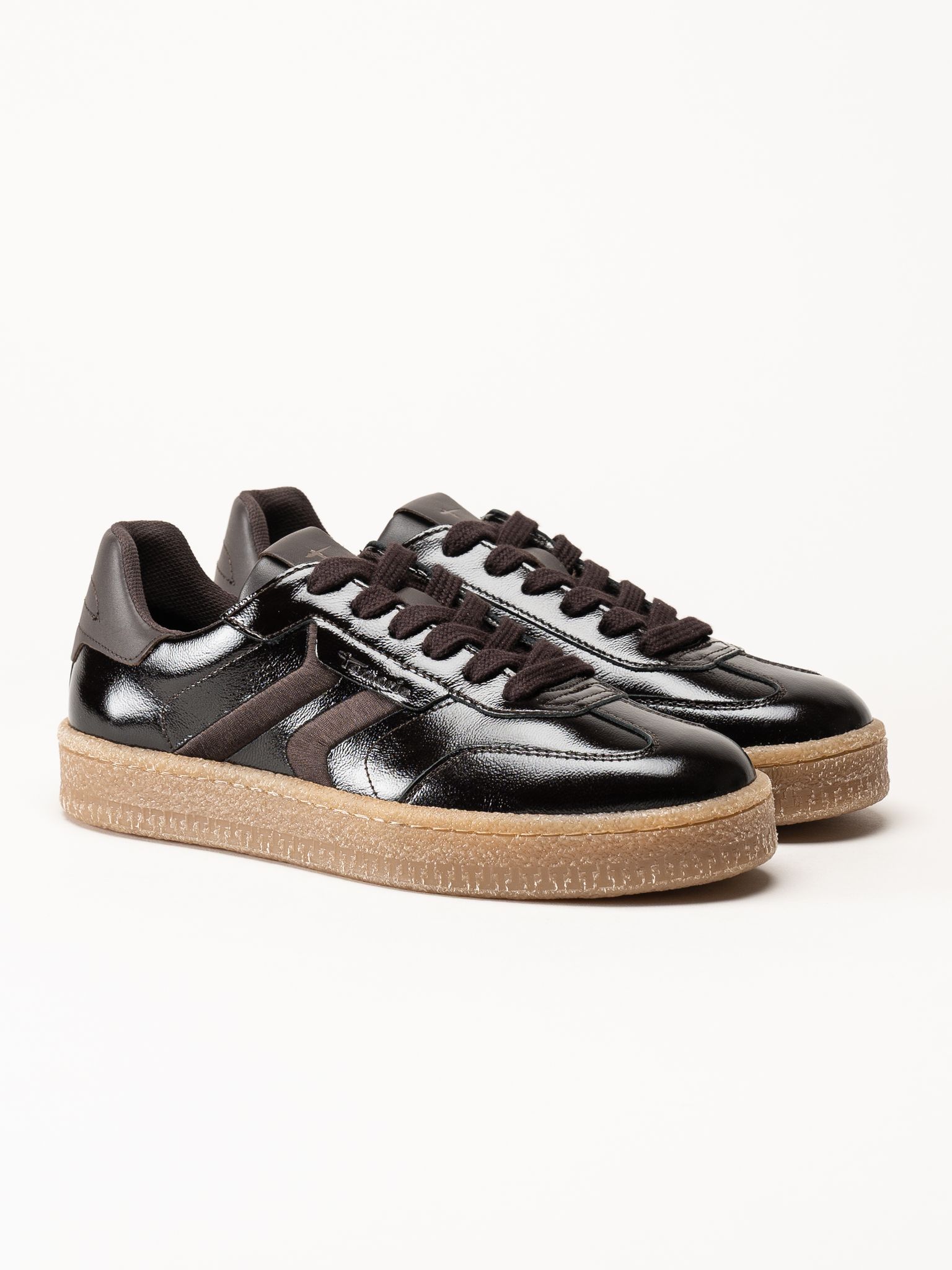 Tamaris - Mörkbruna sneakers