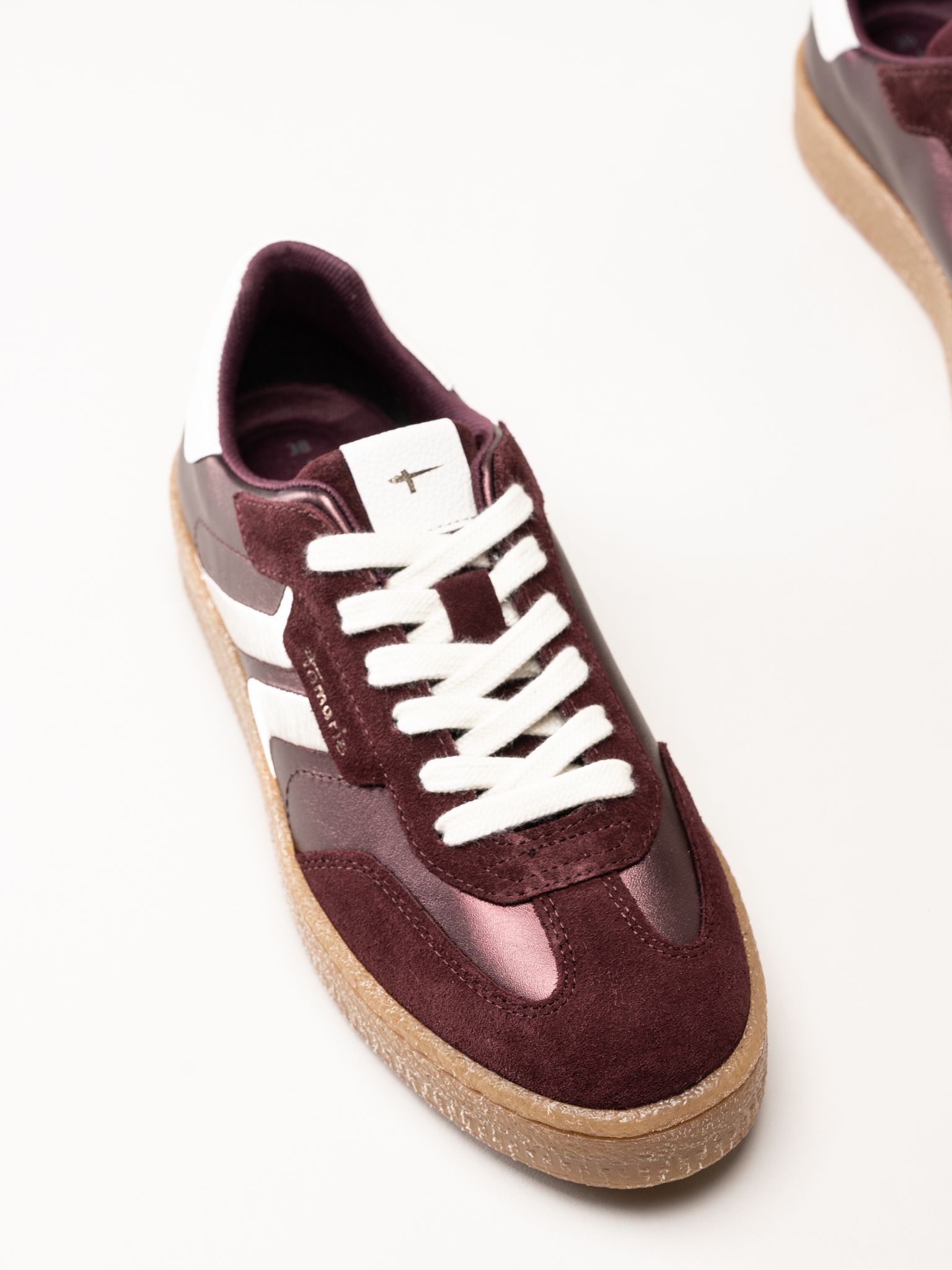 Tamaris - Vinröda sneakers