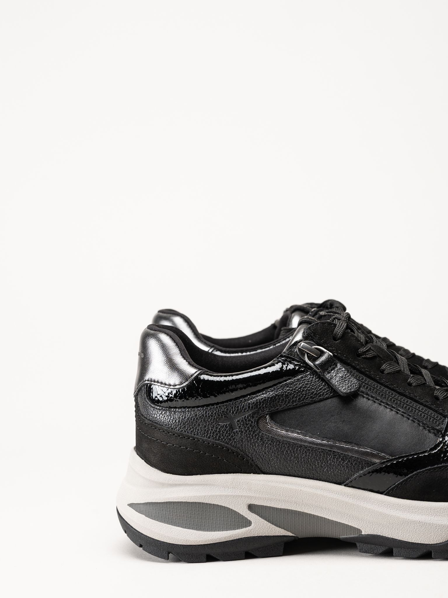 Tamaris - Svarta sneakers
