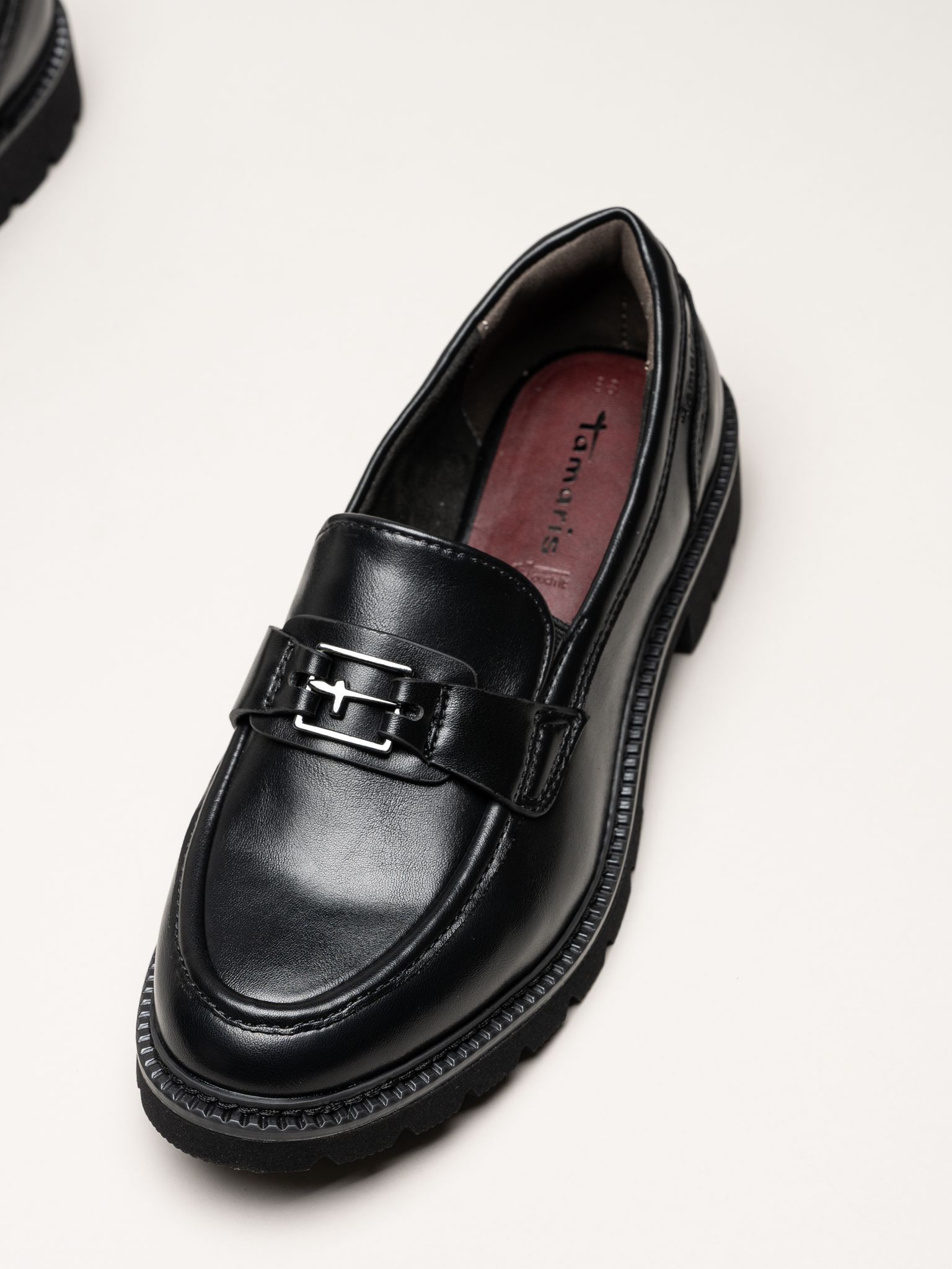 Tamaris - Svarta loafers