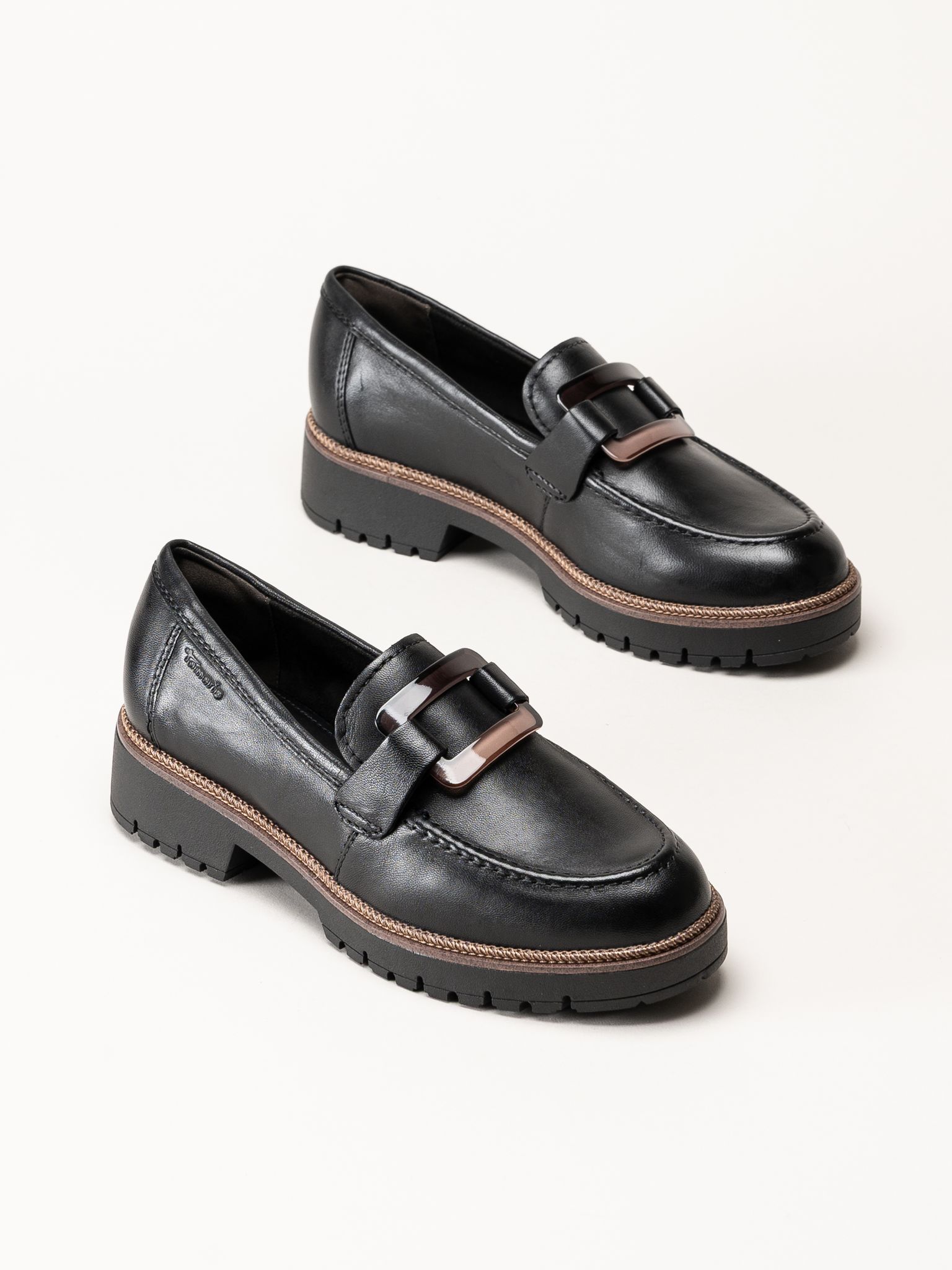 Tamaris - Svarta loafers