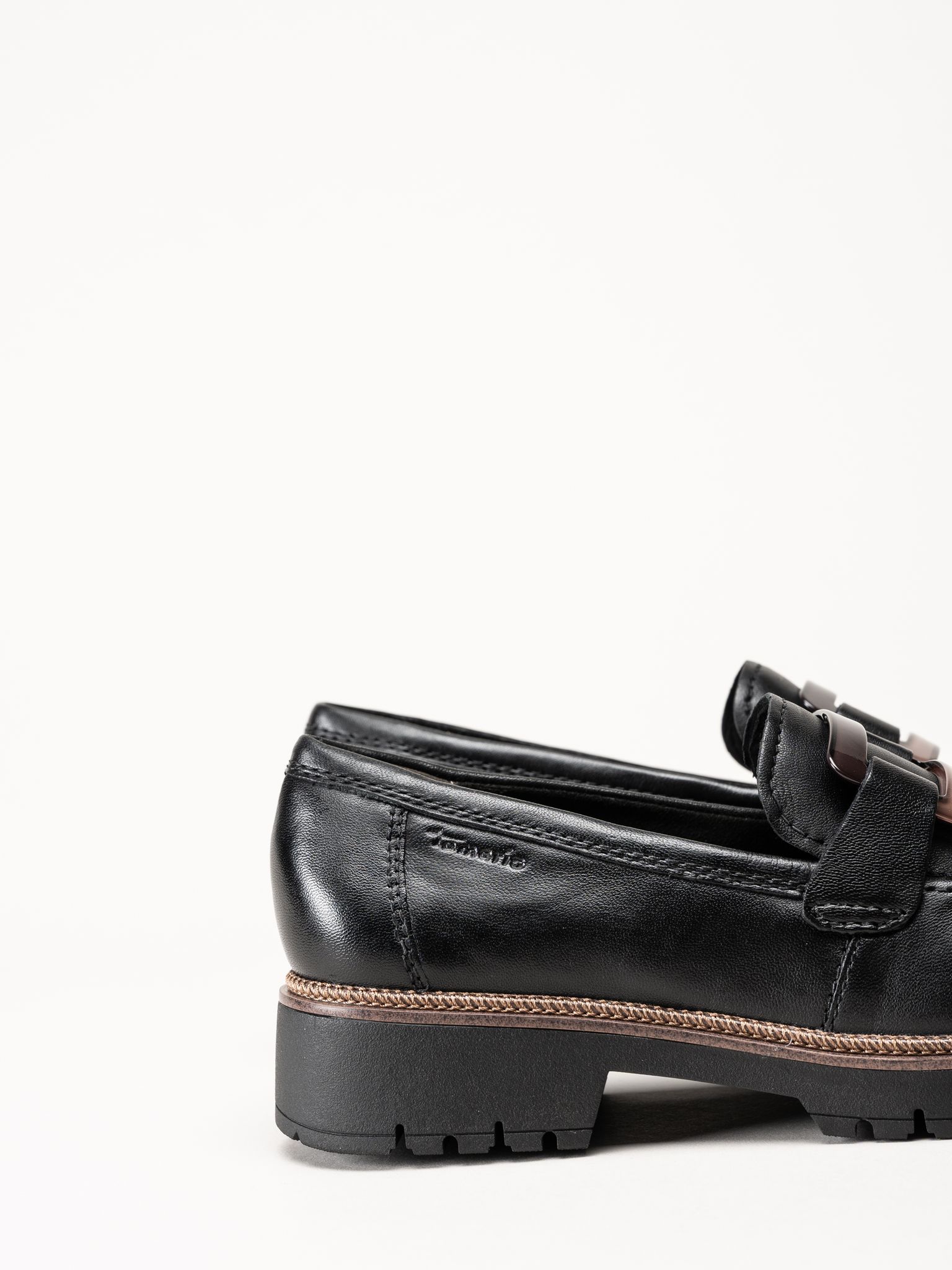 Tamaris - Svarta loafers