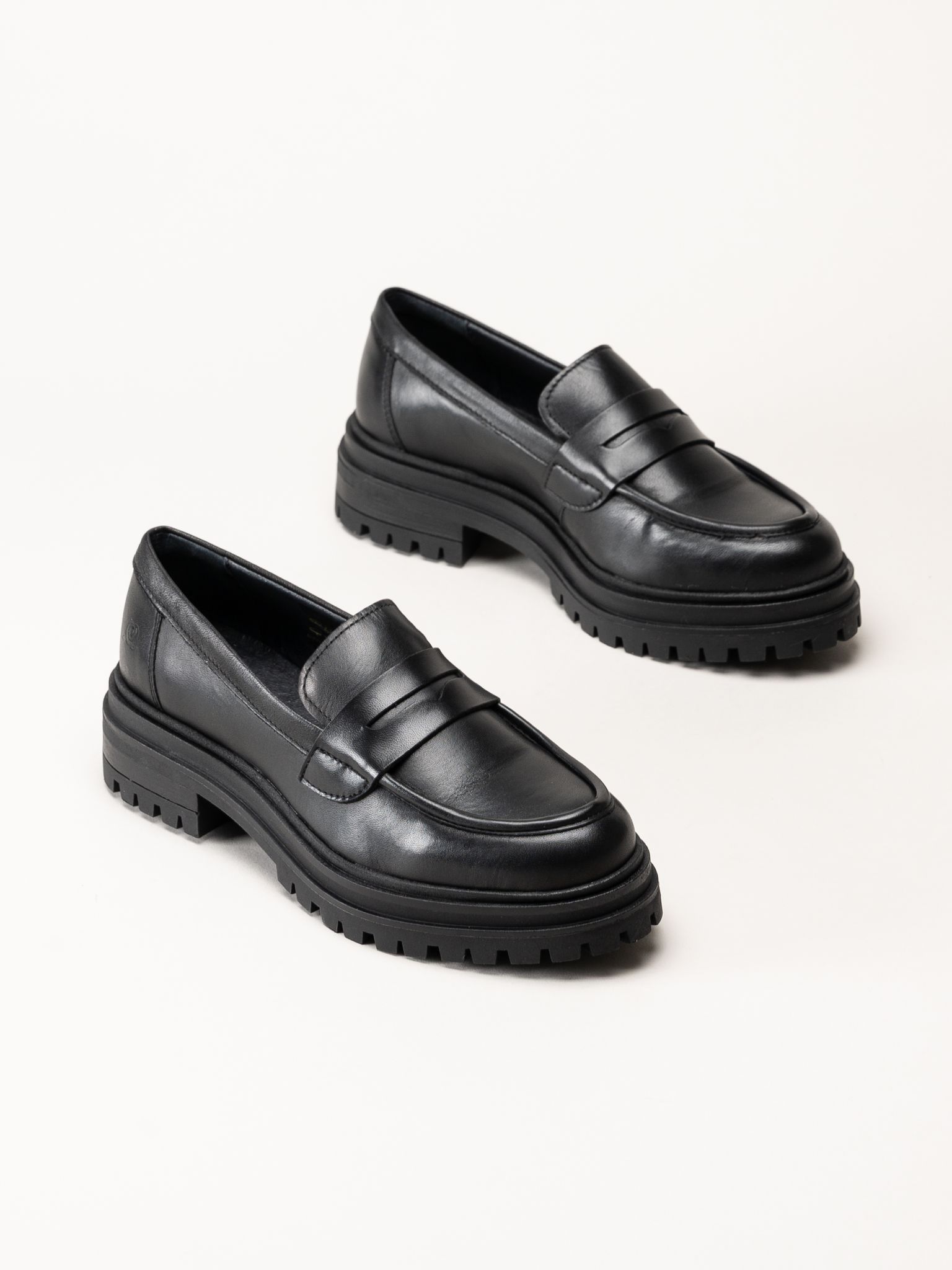 Rosa Negra - Svarta loafers