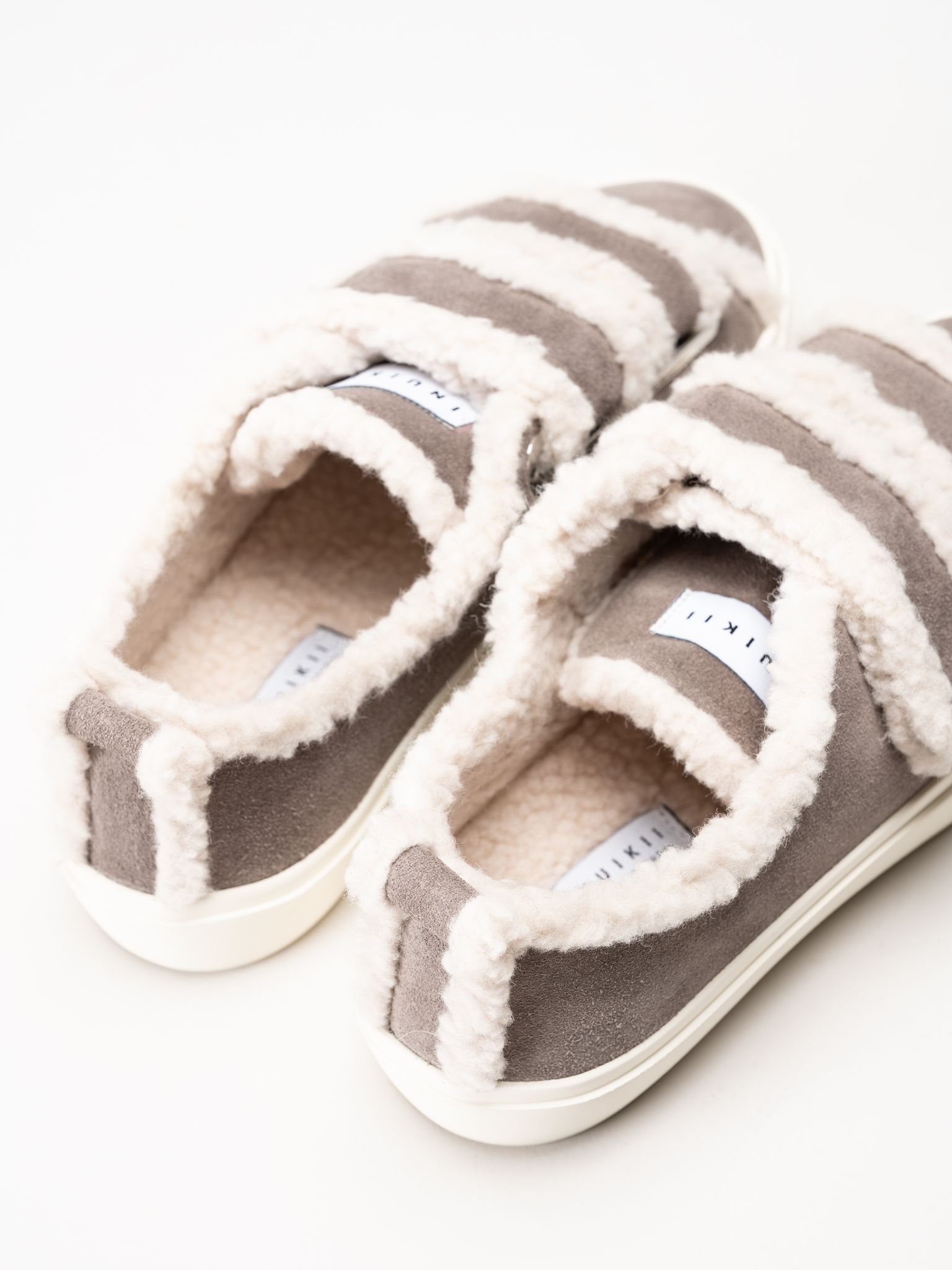 Inuikii - Shearling - Grå ullfodrade sneakers