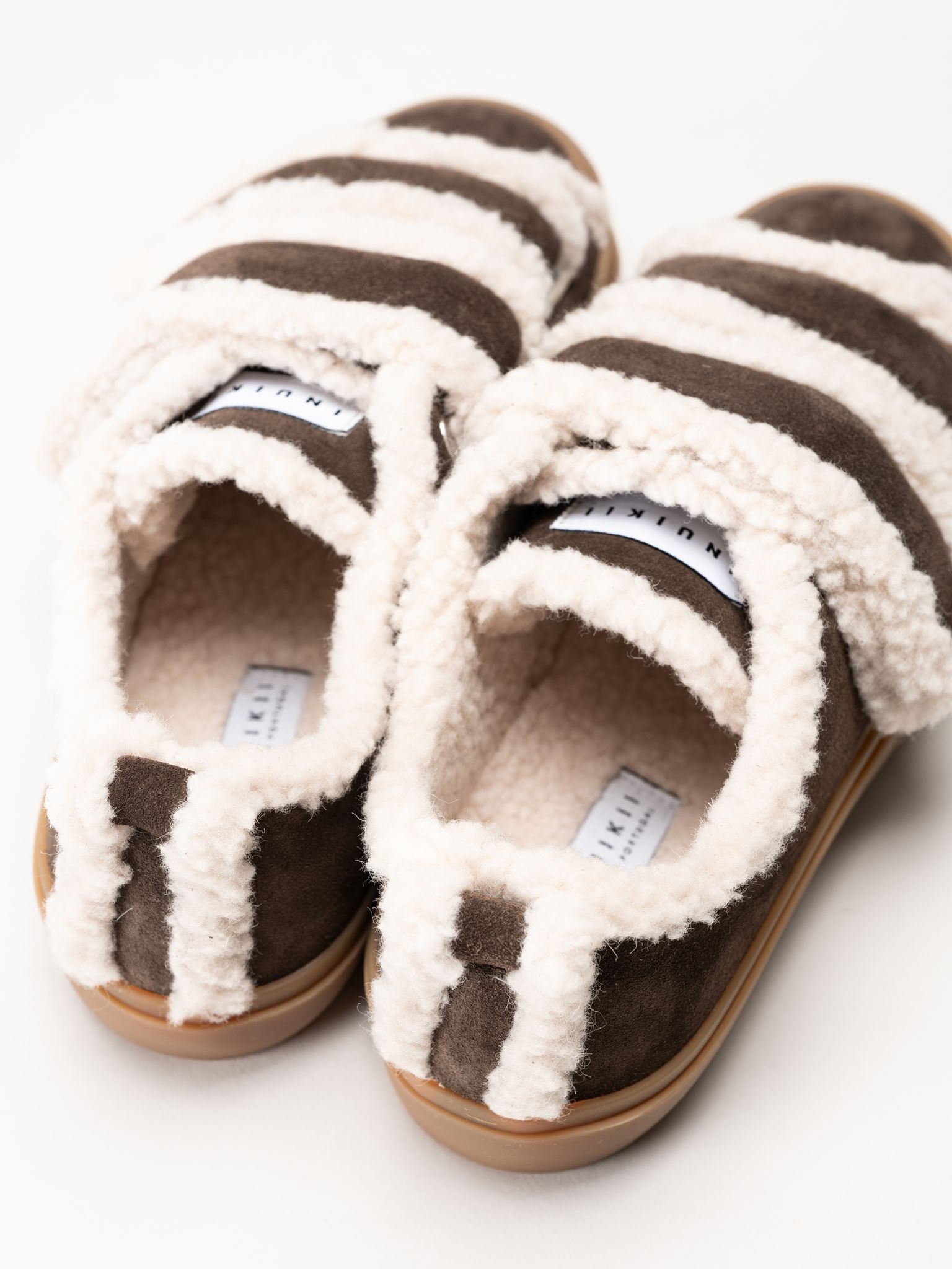 Inuikii - Shearling - Mörkbruna ullfodrade sneakers