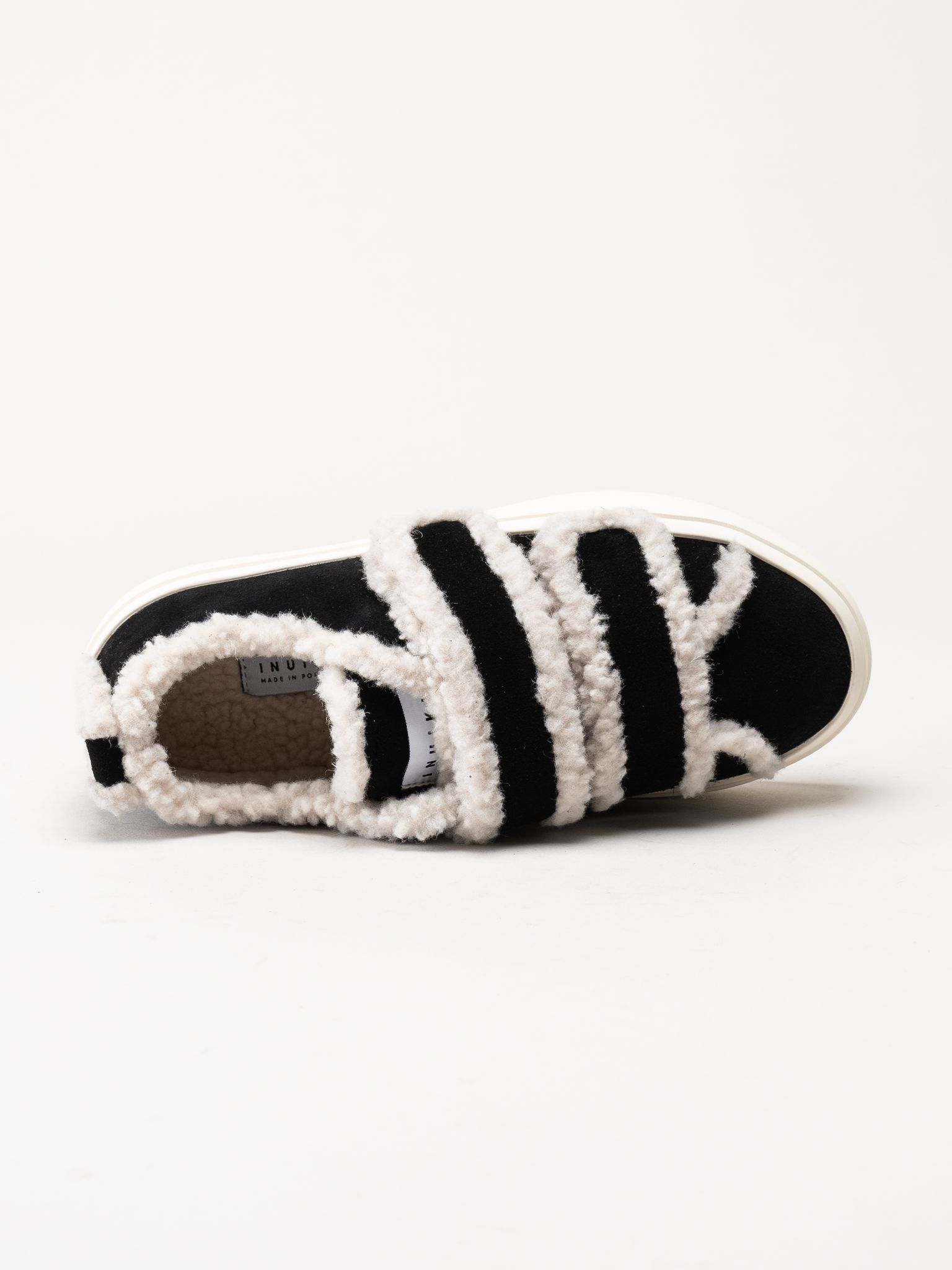 Inuikii - Shearling - Svarta ullfodrade sneakers