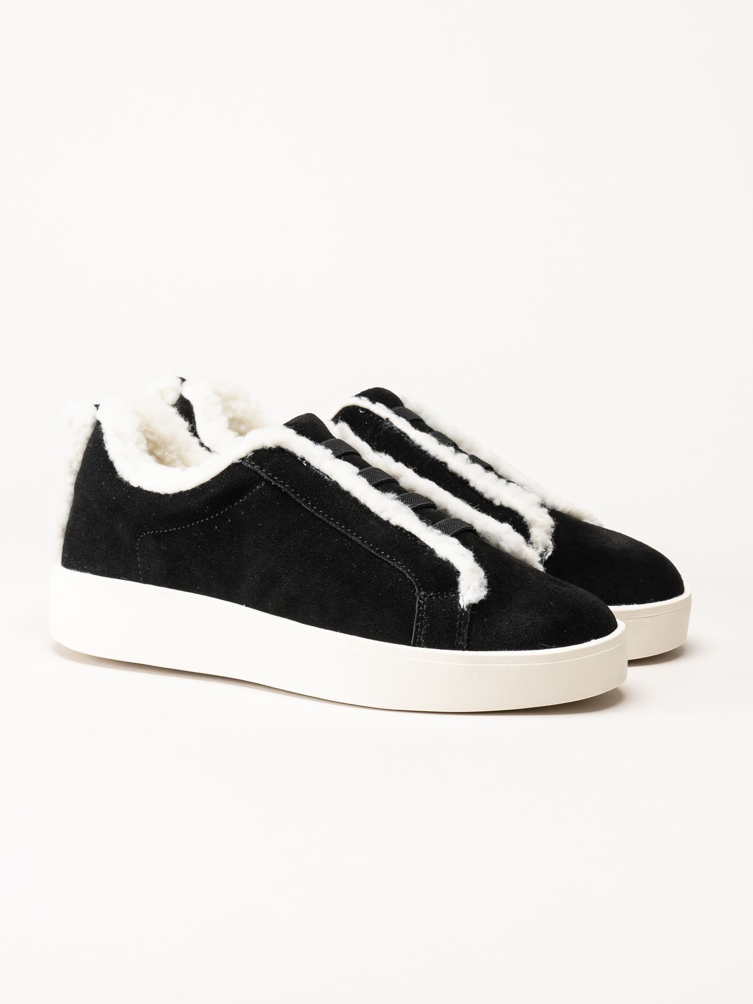 Duffy - Leuca Cinque - Svarta fodrade sneakers