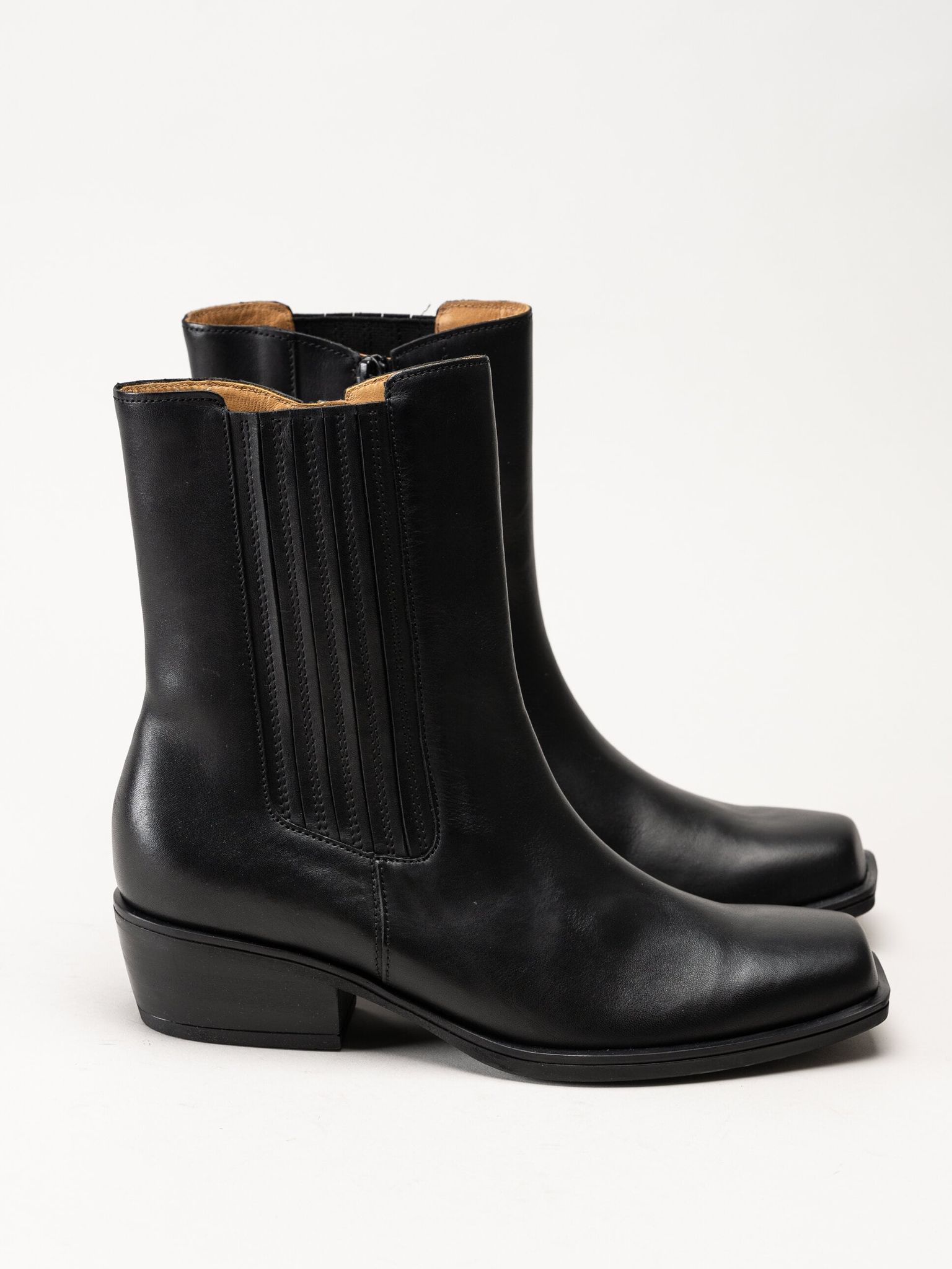 Gabor - Svarta western boots i skinn