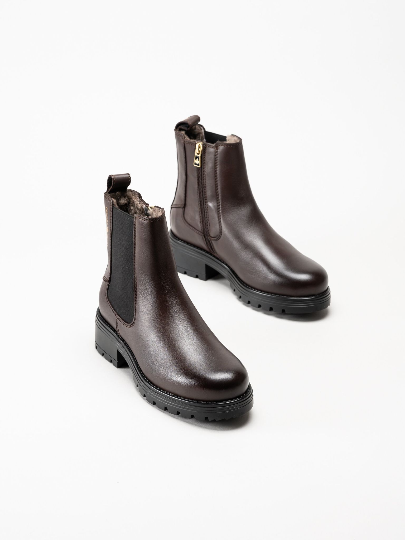 Canada Snow - Kimberly - Mörkbruna boots med fårskinn och broddar