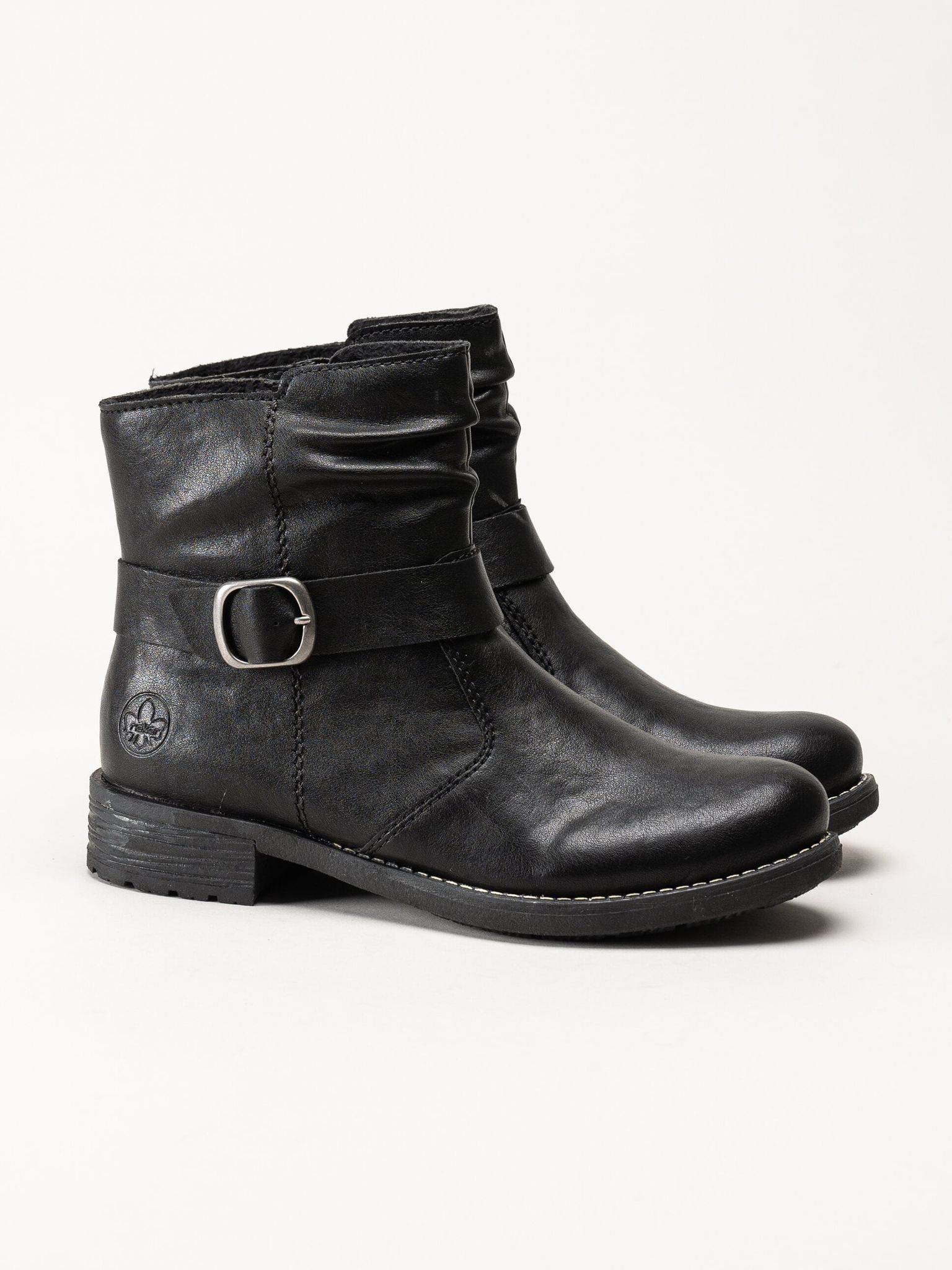 Rieker - Svarta varmfodrade boots