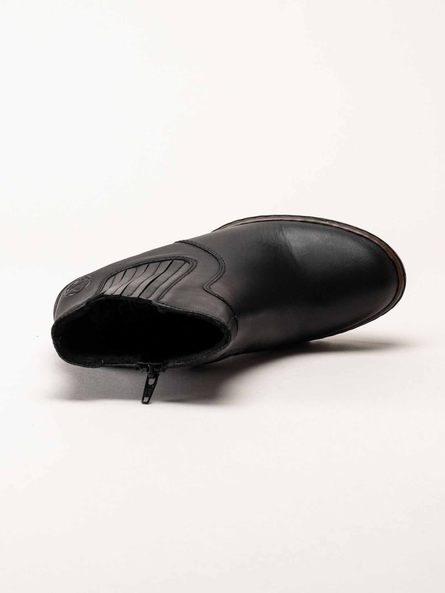 Rieker - Svarta boots i skinn