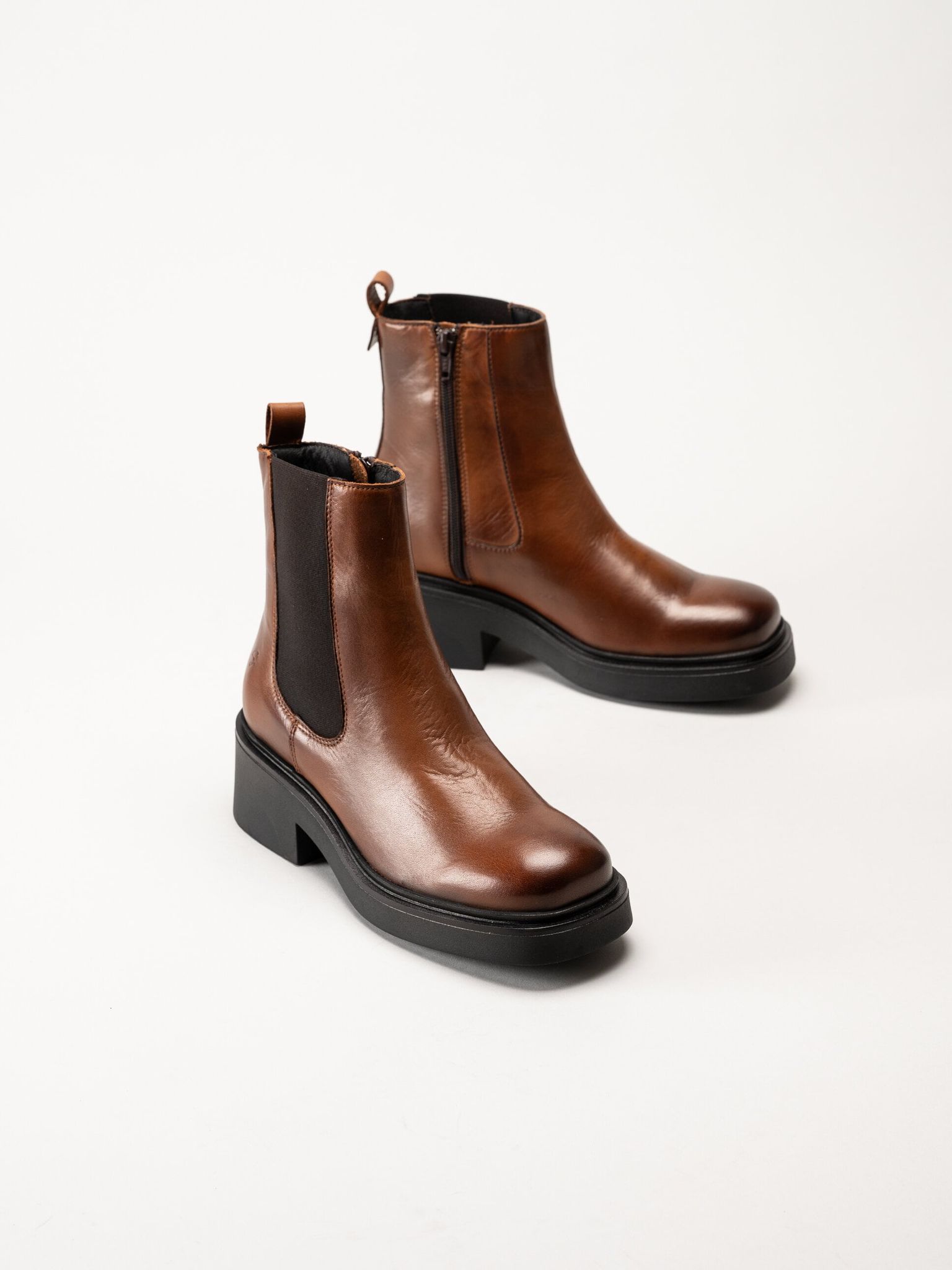 Shoedesign Copenhagen - Saddle - Bruna chelsea boots i skinn