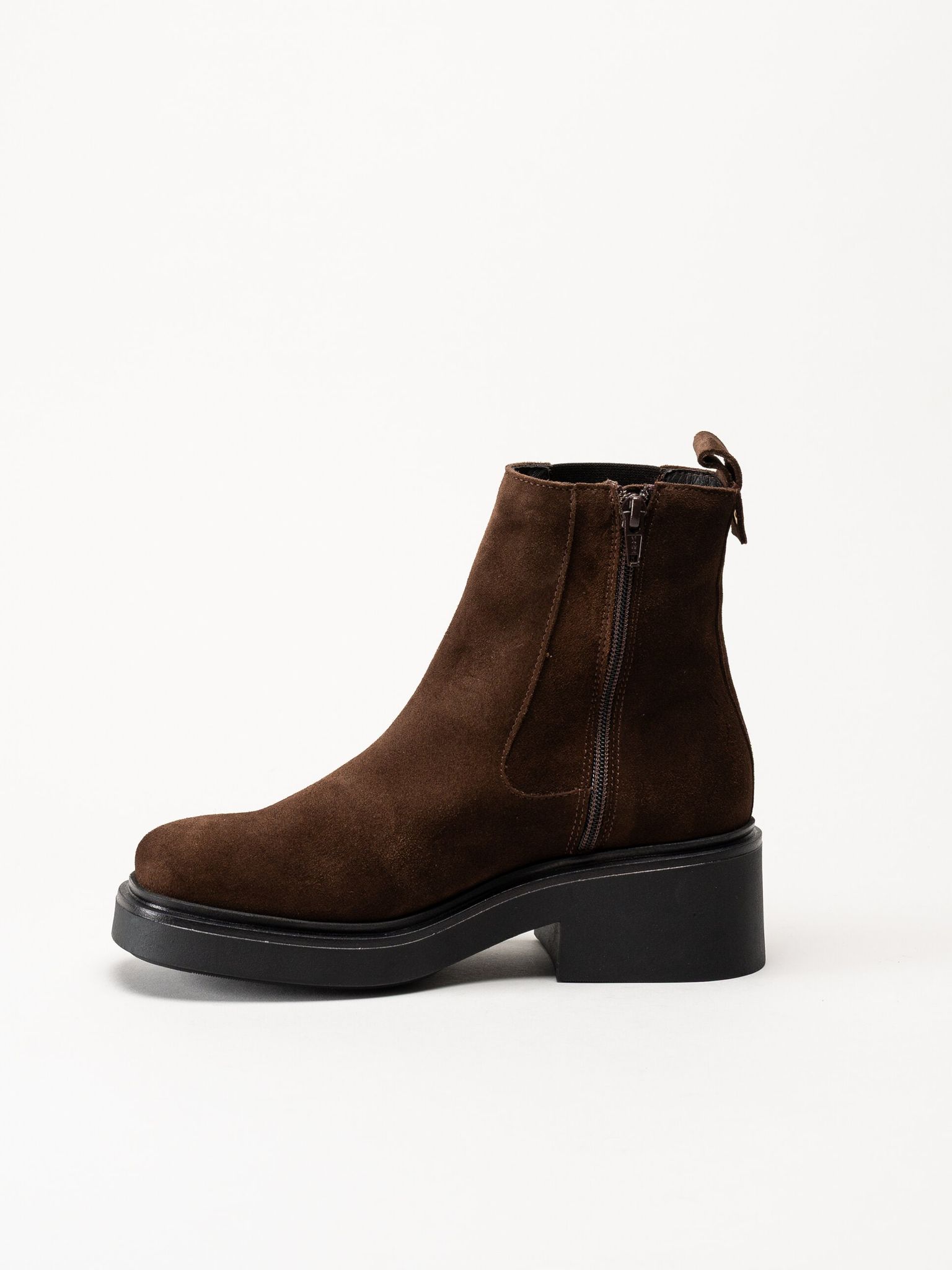 Shoedesign Copenhagen - Saddle - Mörkbruna chelsea boots i mocka