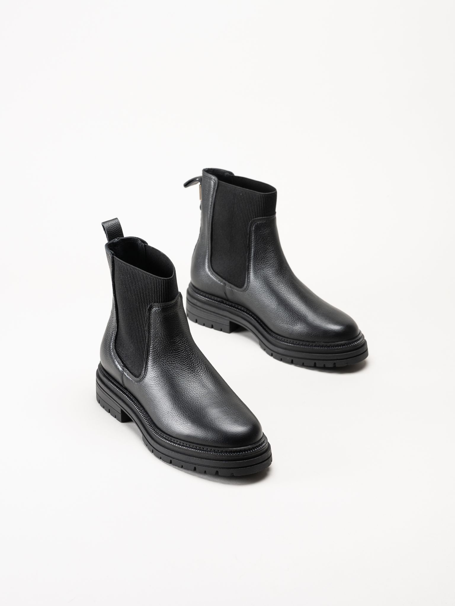 Tommy Hilfiger - TH PLAQUE PEBBLE CHELSEA WARM - Svarta chelsea boots i skinn