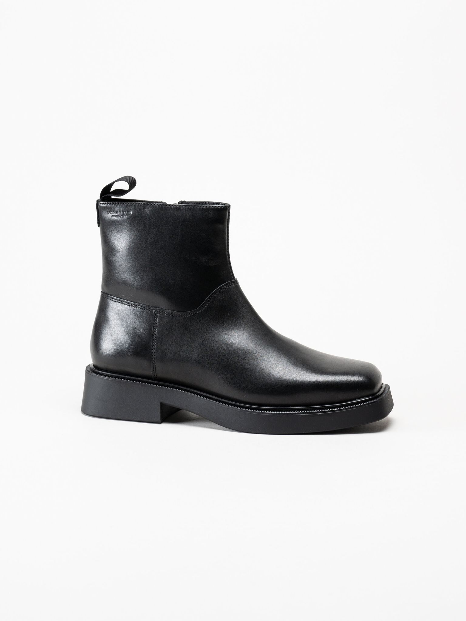 Vagabond - Jillian - Svarta fodrade boots i skinn