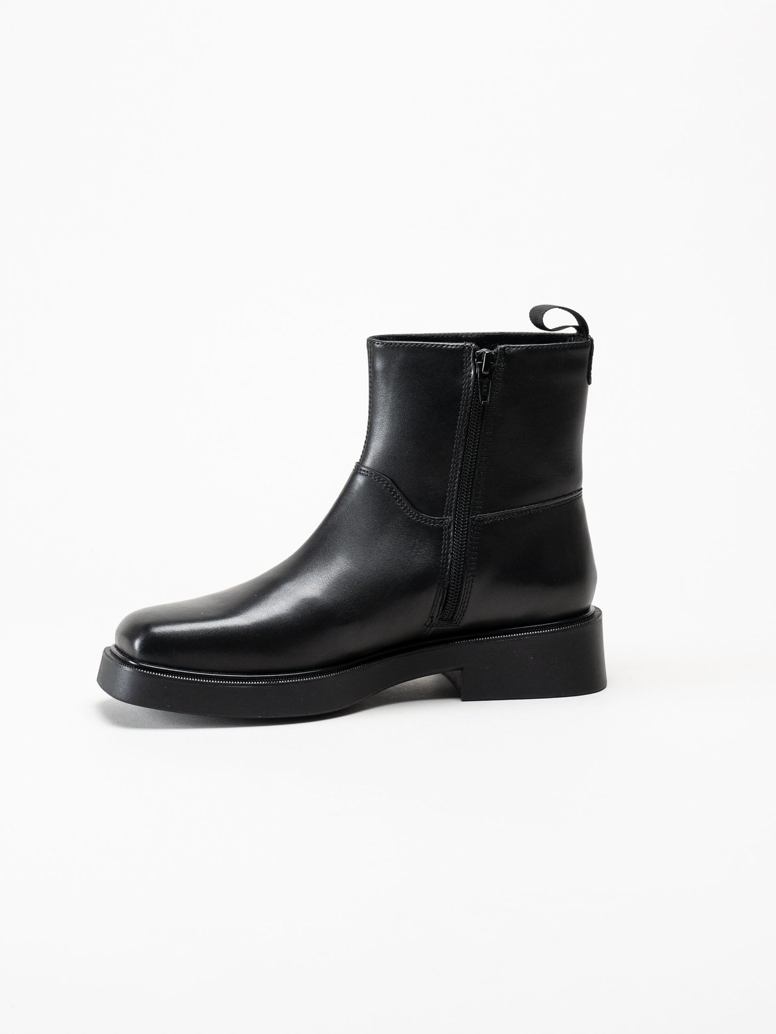 Vagabond - Jillian - Svarta fodrade boots i skinn