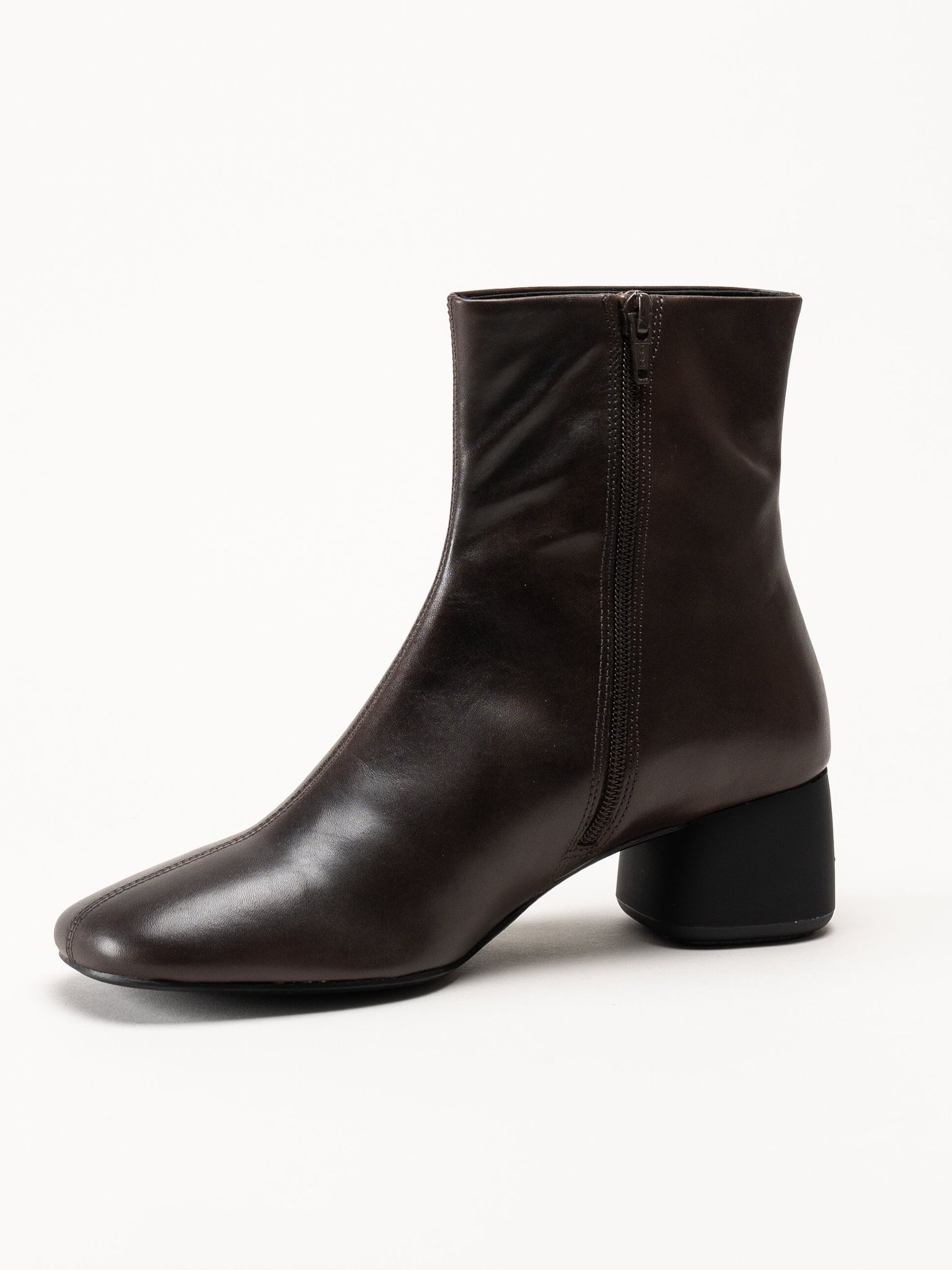 Vagabond - Livia - Mörkbruna stövletter i skinn