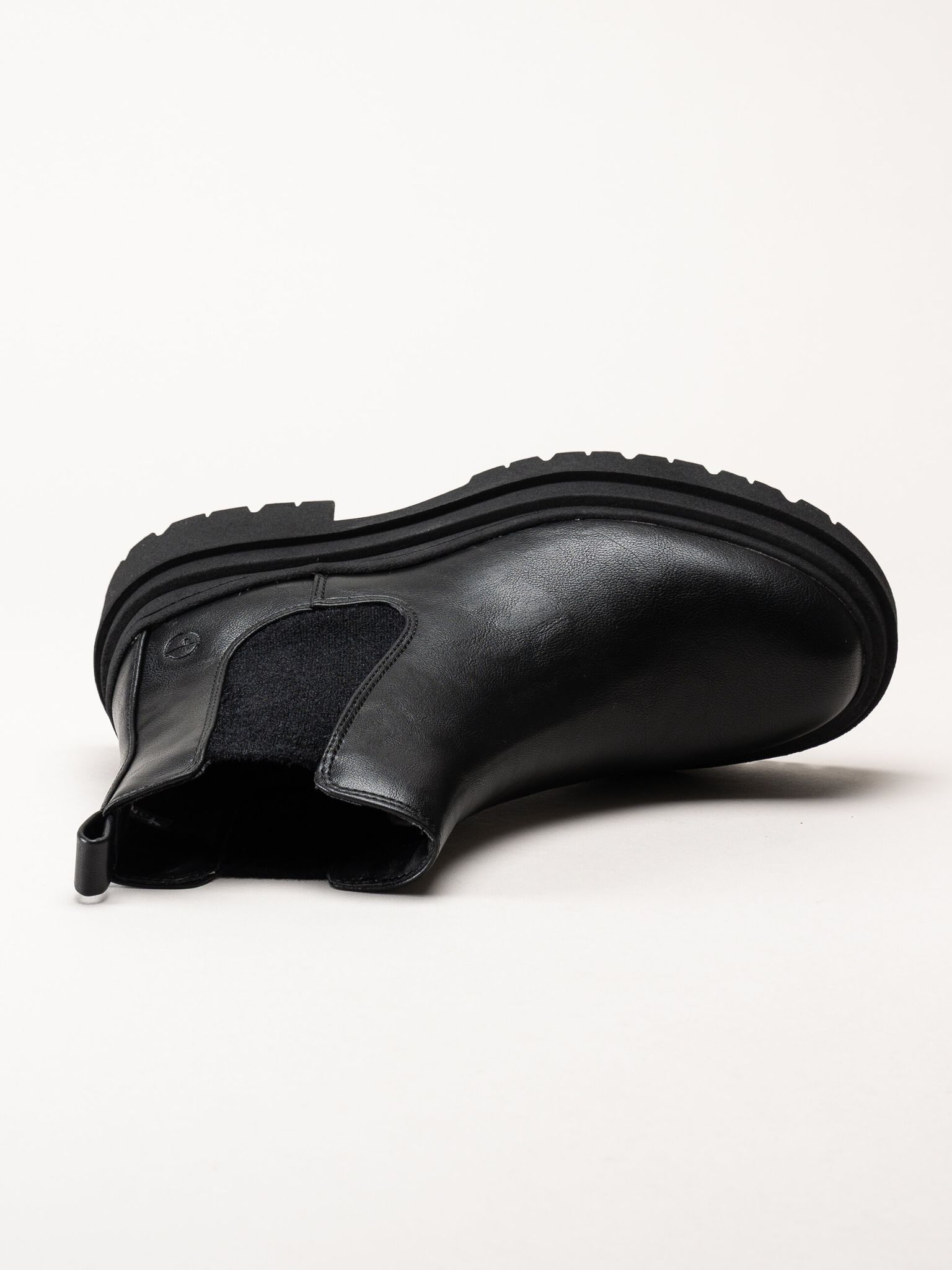 Tamaris - Svarta boots i skinnimitation