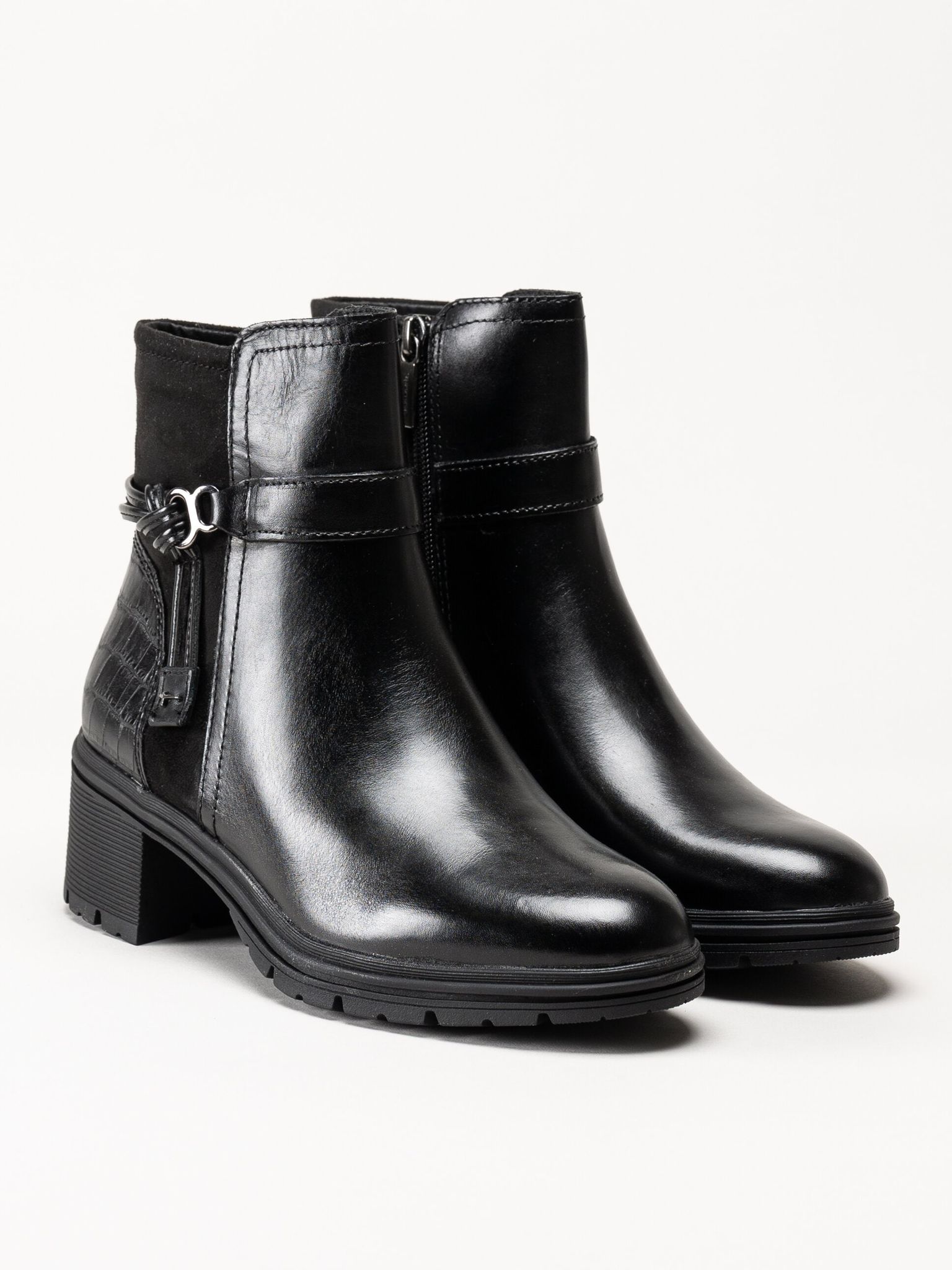 Tamaris - Svarta boots i skinn