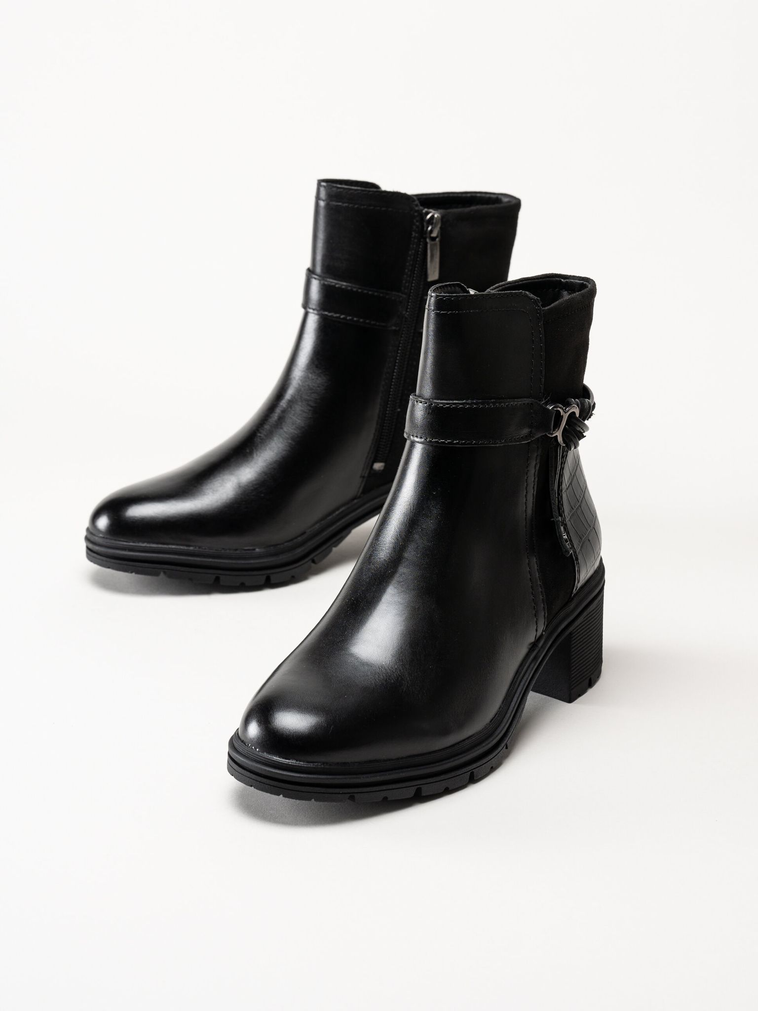Tamaris - Svarta boots i skinn