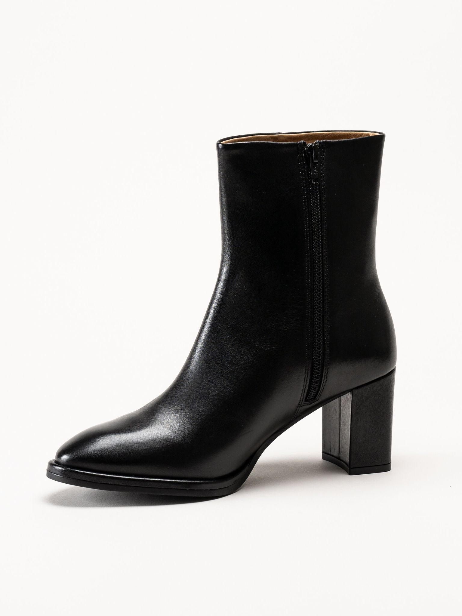 Unisa - Lebit_CCP - Svarta stövletter i skinn