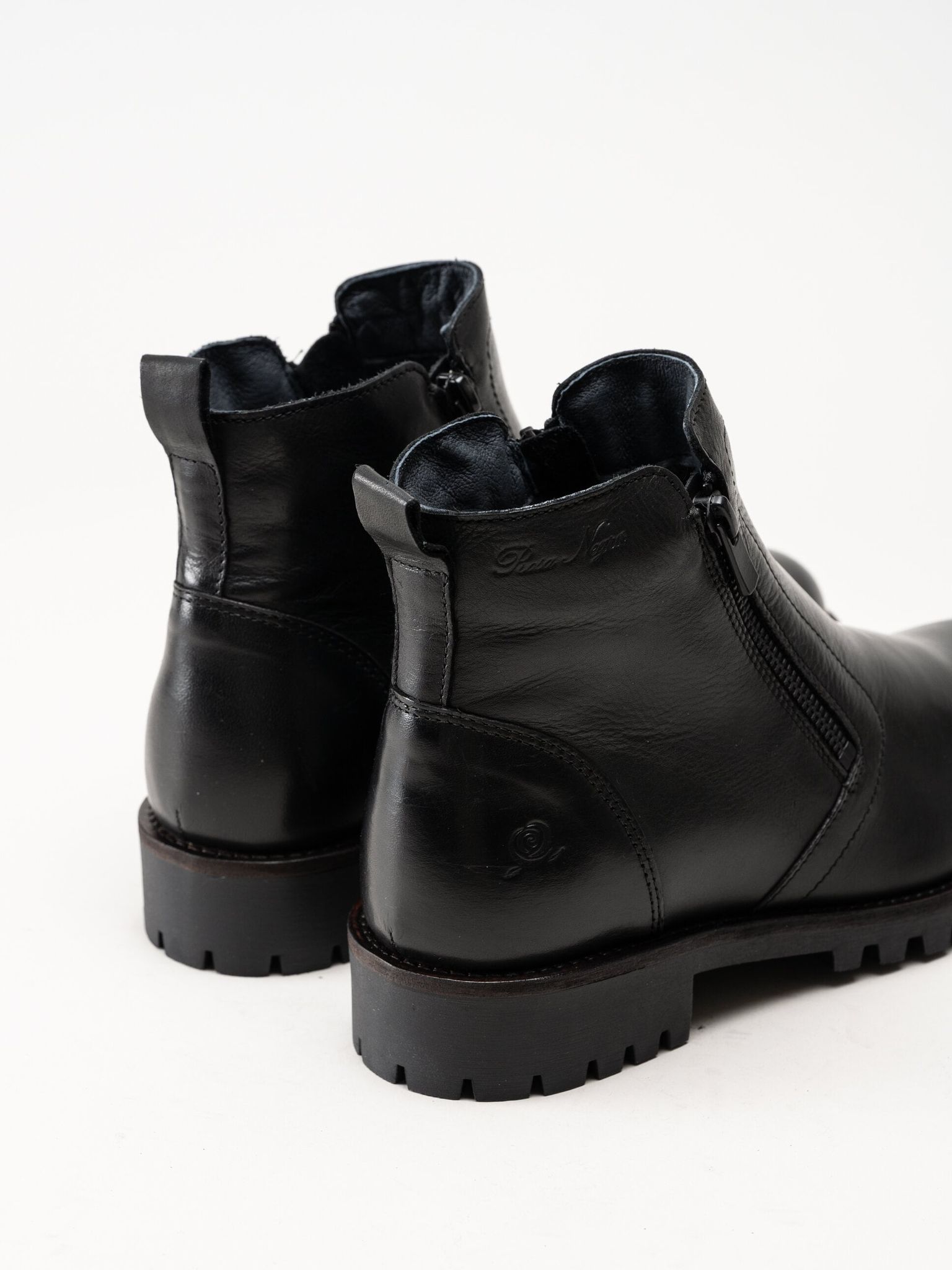 Rosa Negra - Svarta boots i skinn