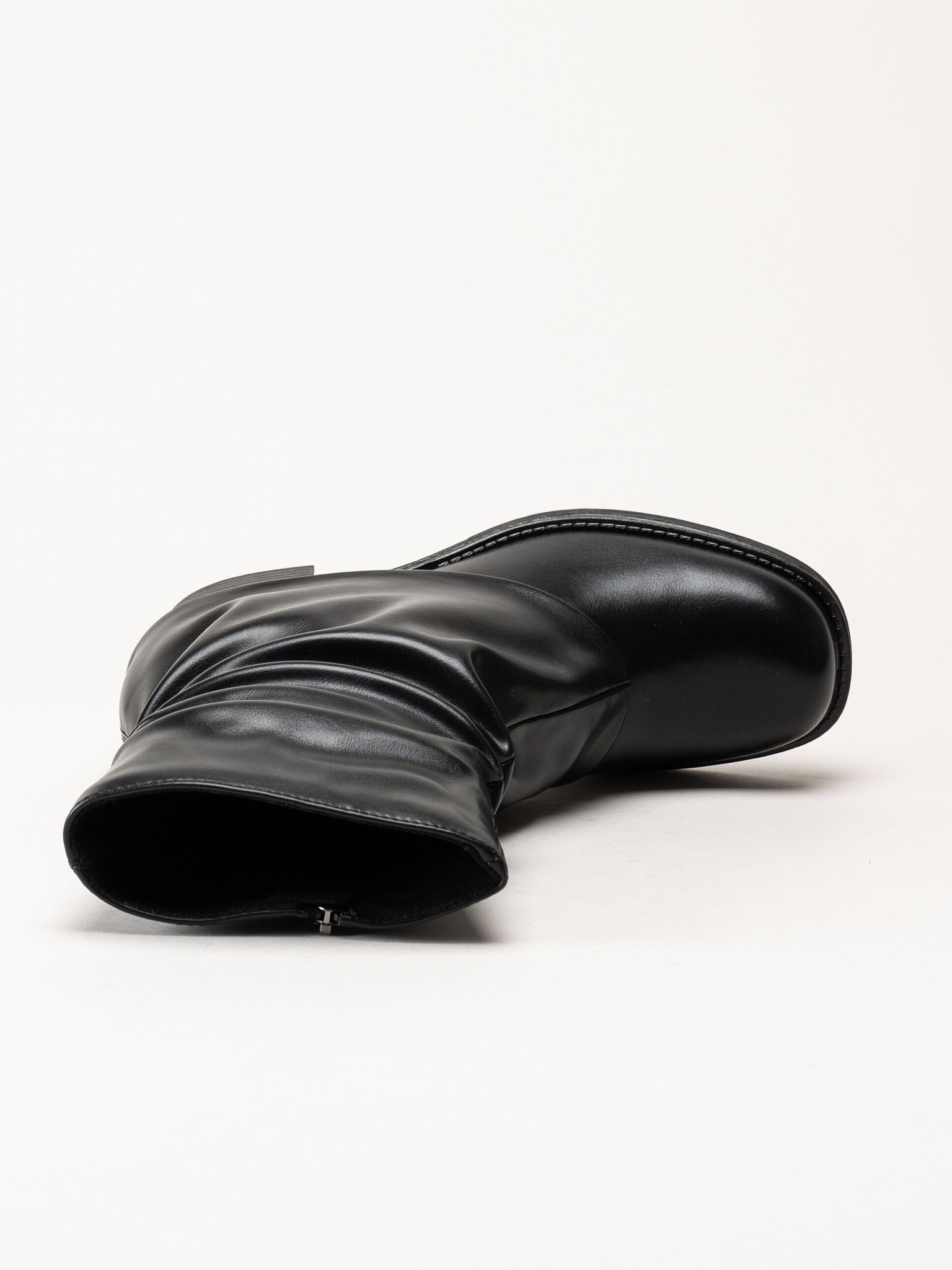Marco Tozzi - Svarta boots med nedvikt skaft