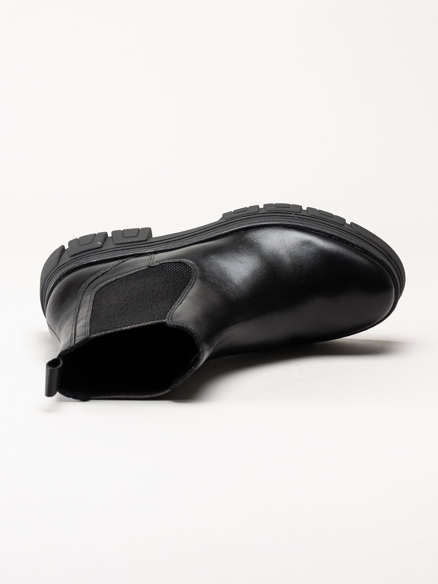 Marco Tozzi - Svarta chelsea boots i skinn