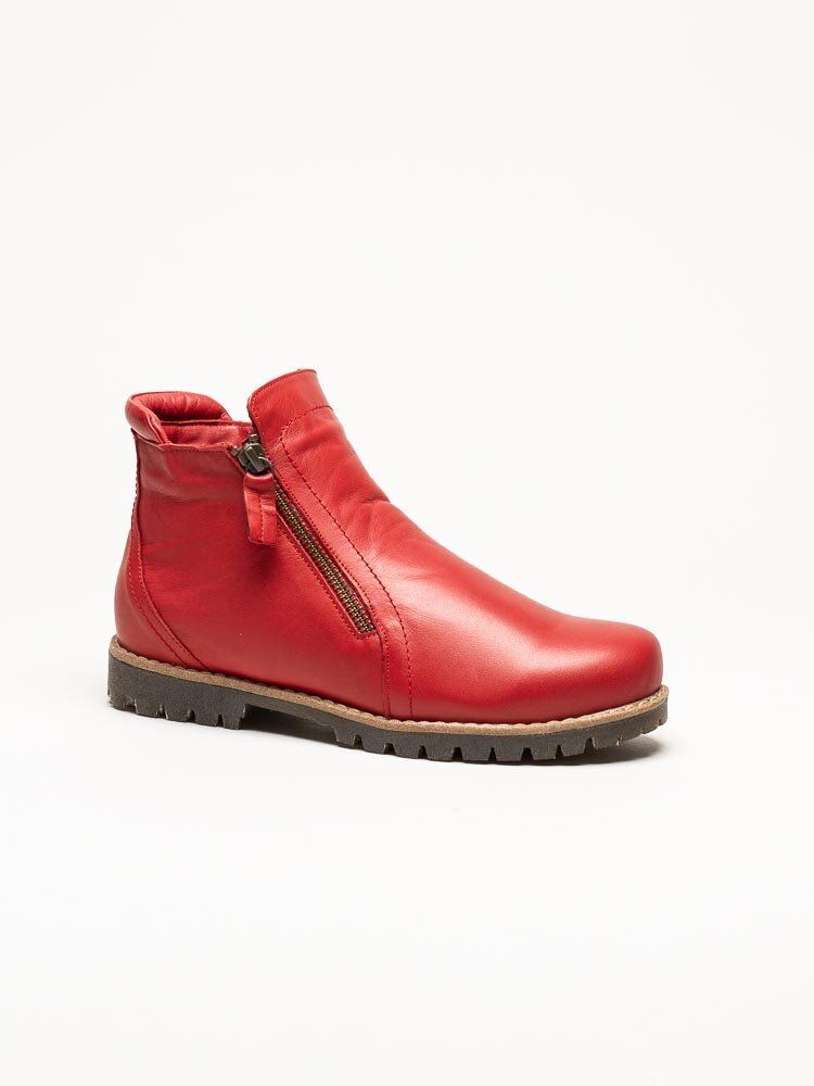 Charlotte of Sweden - Röda boots i mjukt skinn