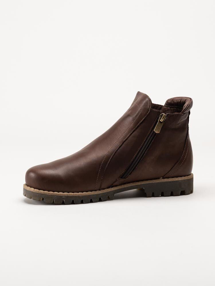 Charlotte of Sweden - Mörkbruna boots skinn