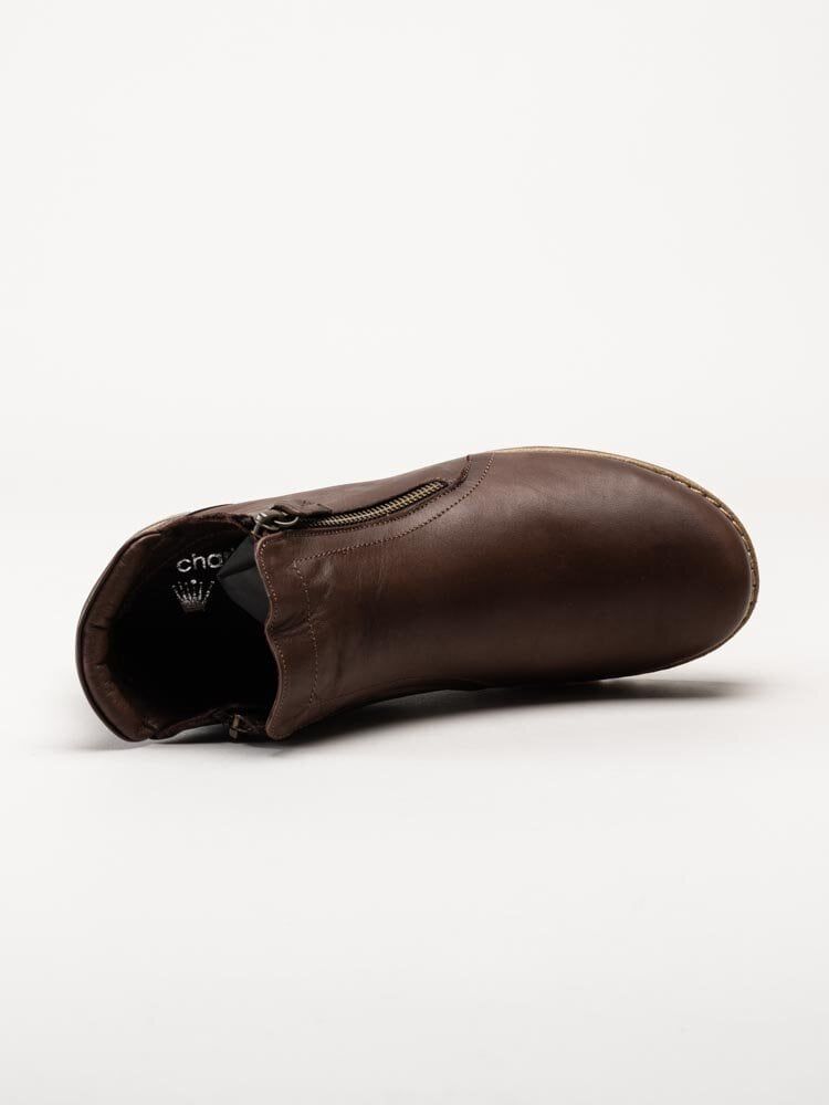 Charlotte of Sweden - Mörkbruna boots skinn