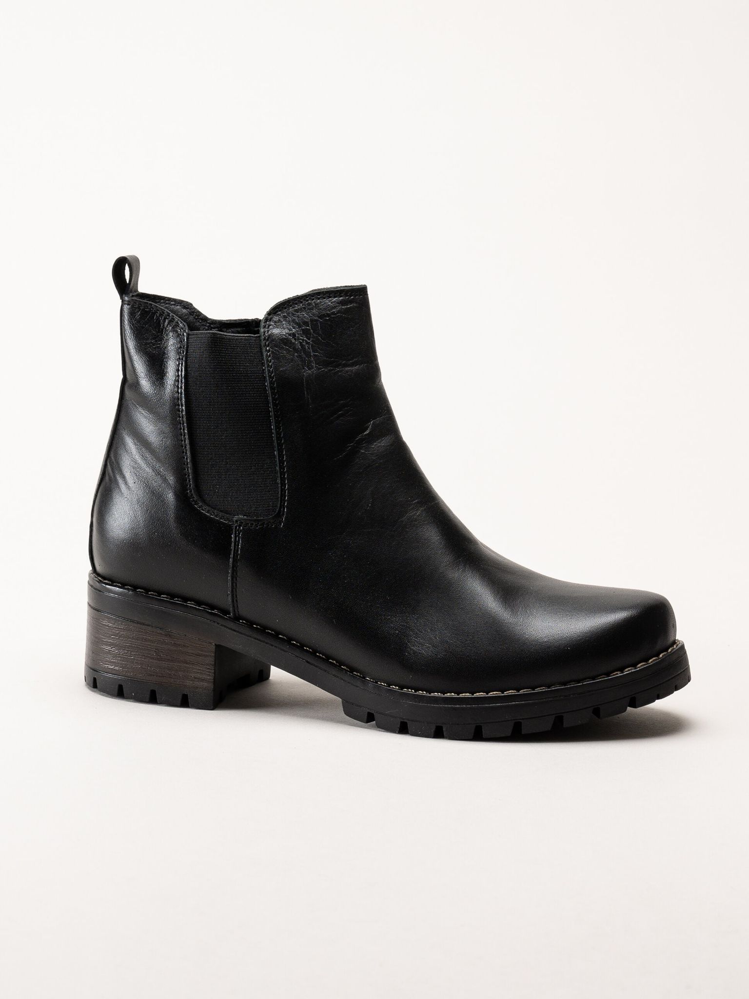 Charlotte of Sweden - Svarta chelsea boots i skinn