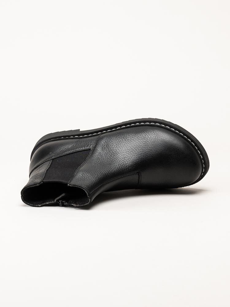 New Feet - Svarta boots i skinn