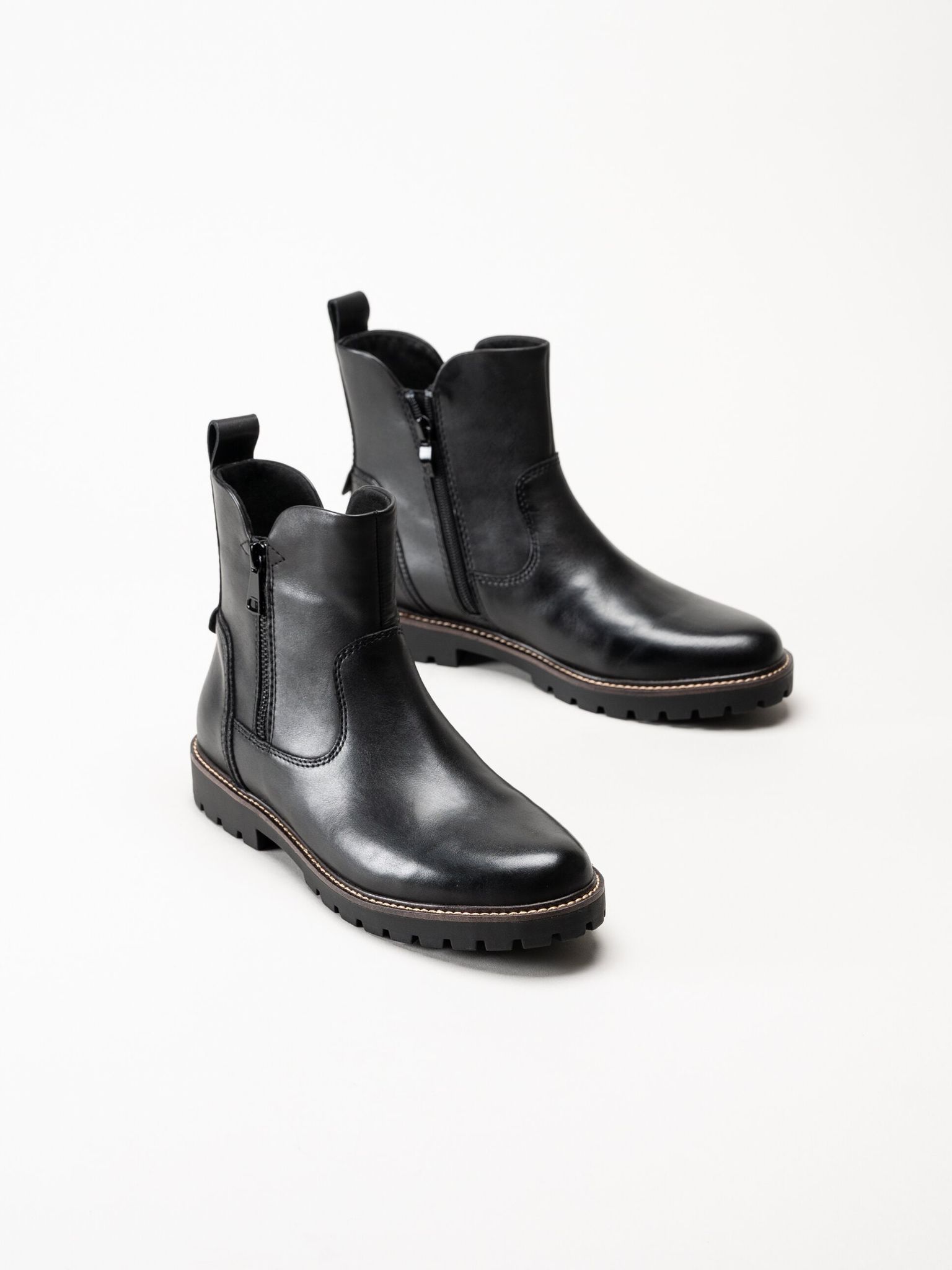 Caprice - Svarta varmfodrade boots i skinn