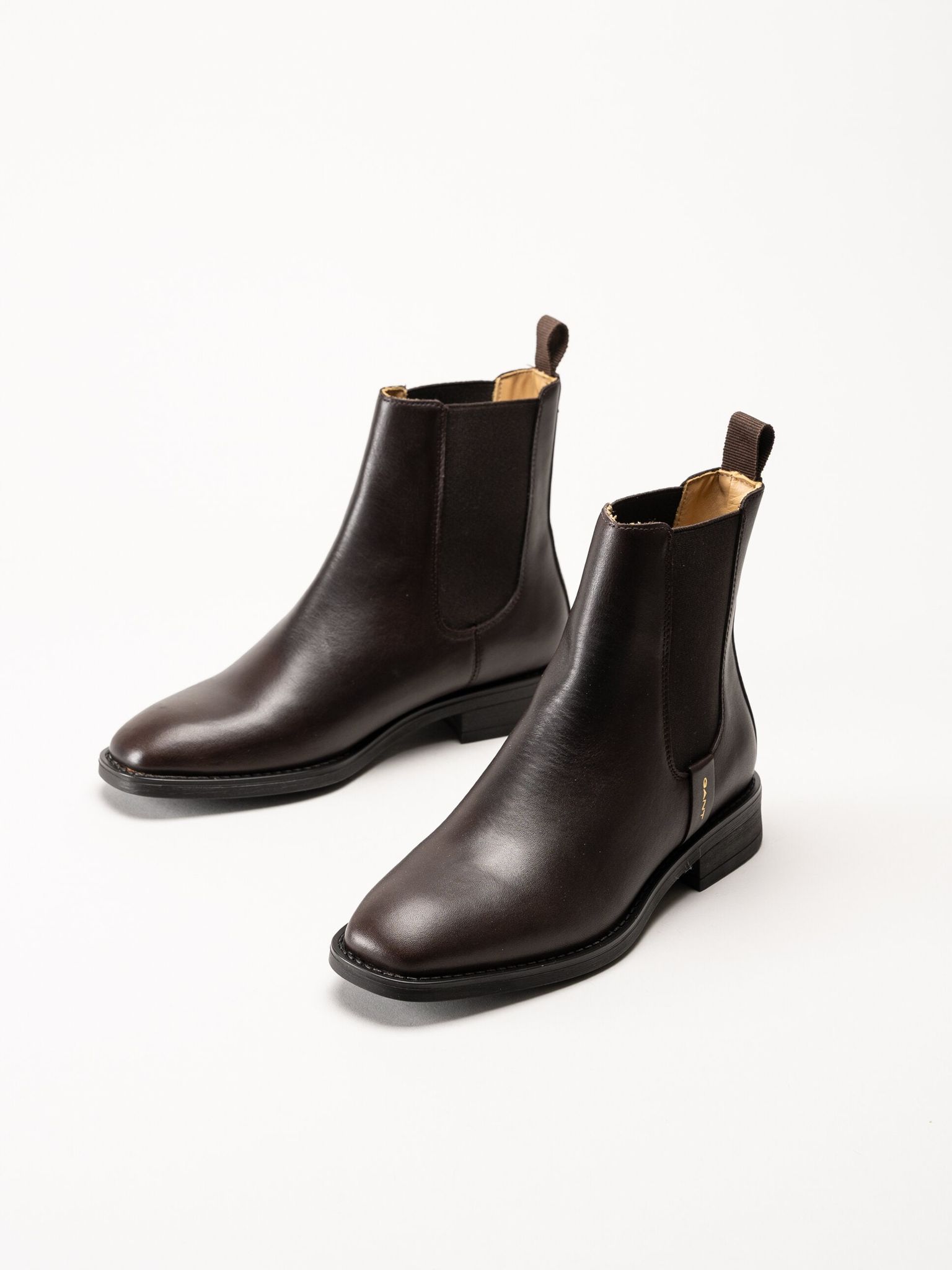 Gant Footwear - Fayy - Mörkbruna chelsea boots i skinn