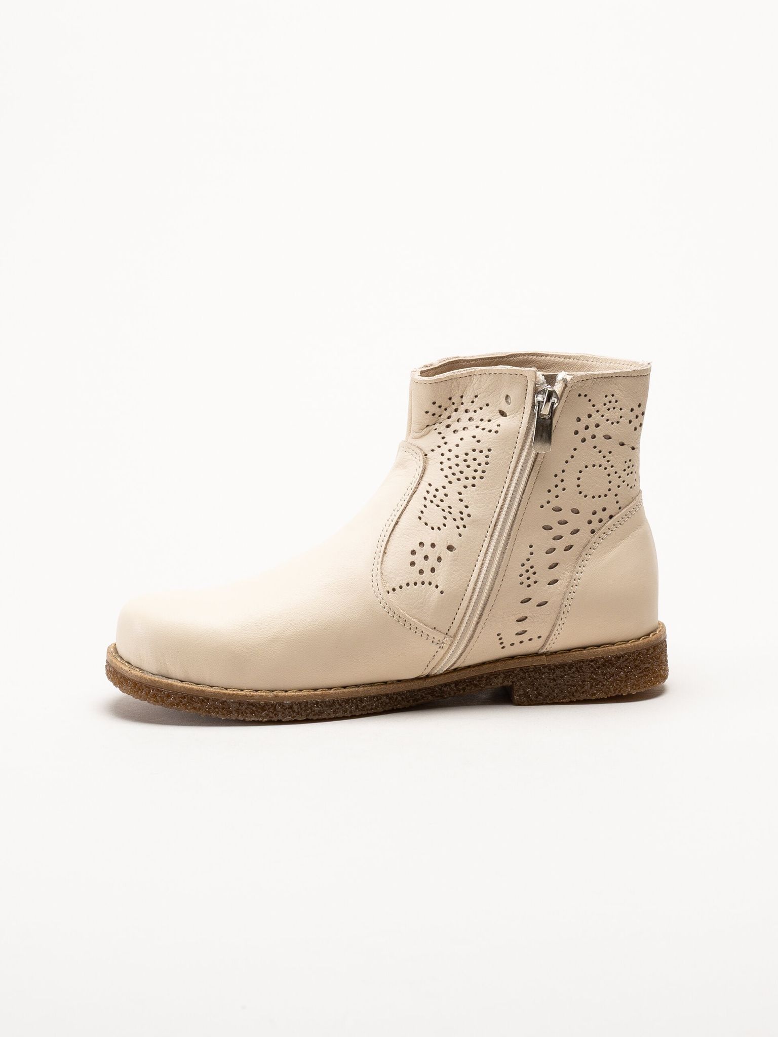 Charlotte of Sweden - Offwhite boots i skinn