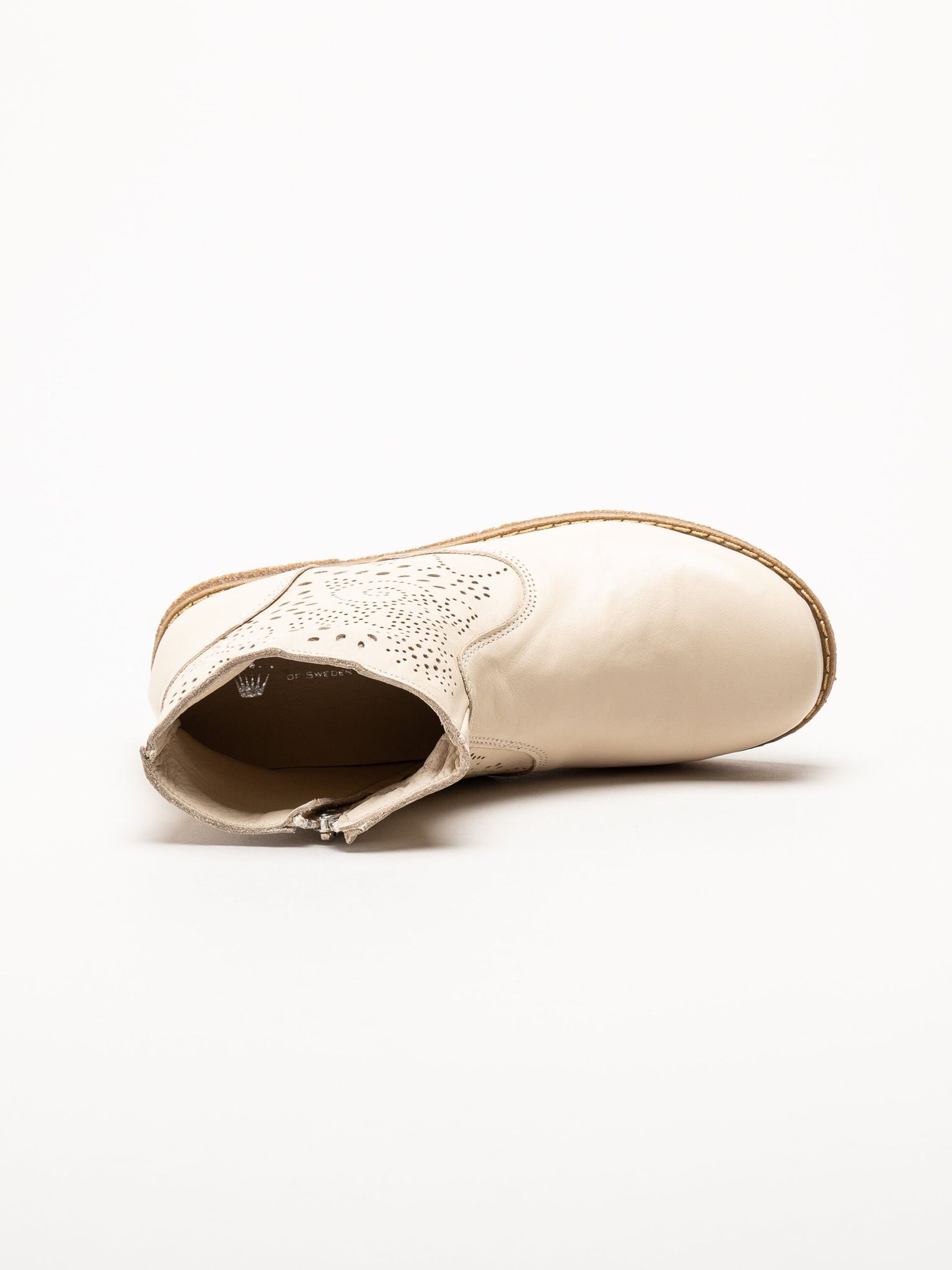 Charlotte of Sweden - Offwhite boots i skinn