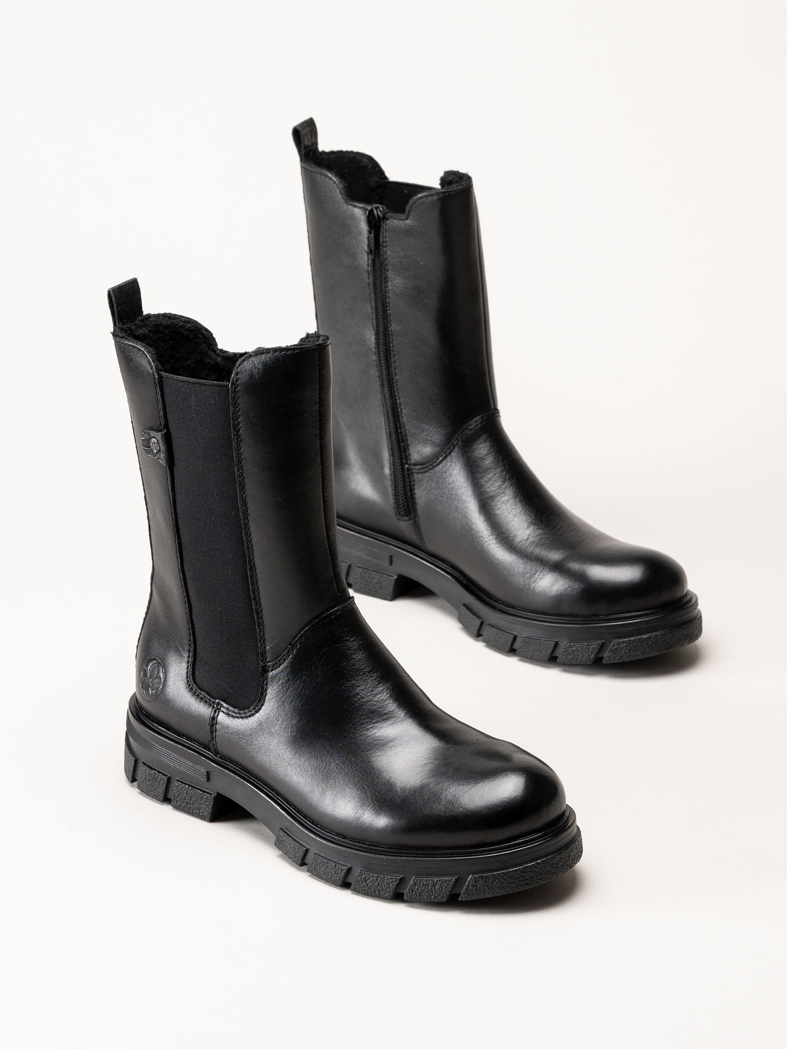 Rieker - Svarta höga chelsea boots