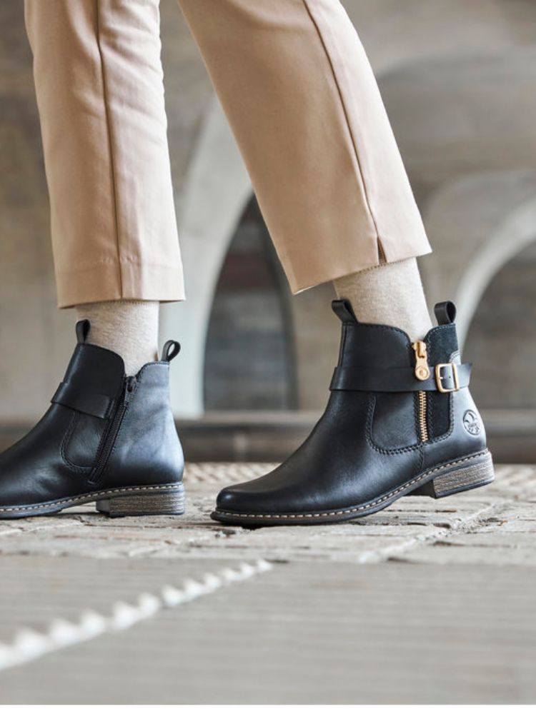Rieker - Svarta jordpurboots