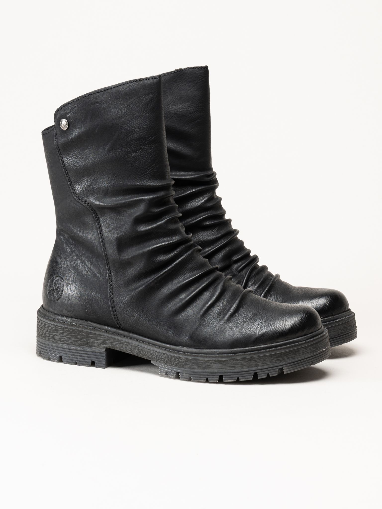 Rieker - Svarta fodrade boots