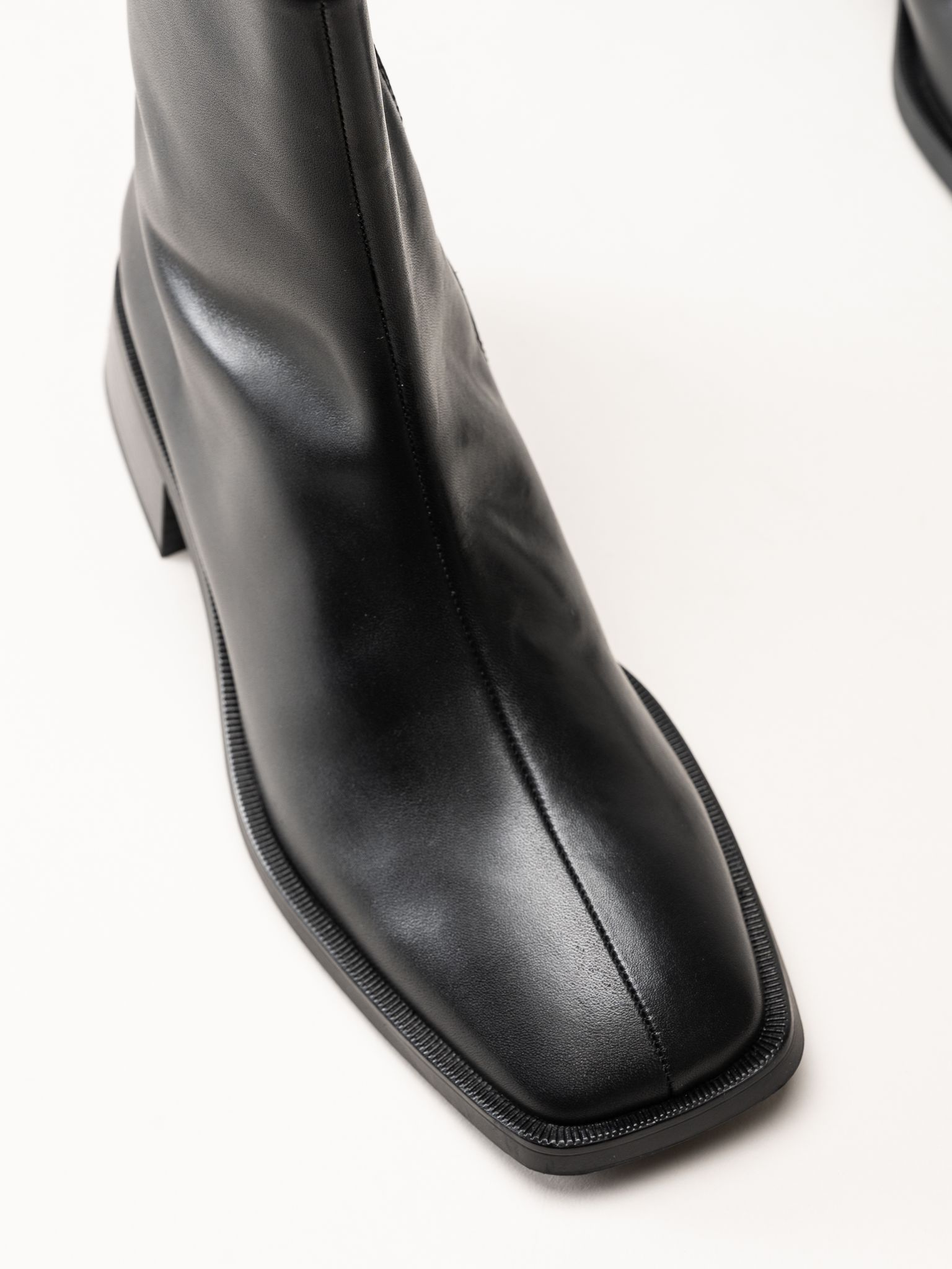 Vagabond - Blanca - Svarta boots
