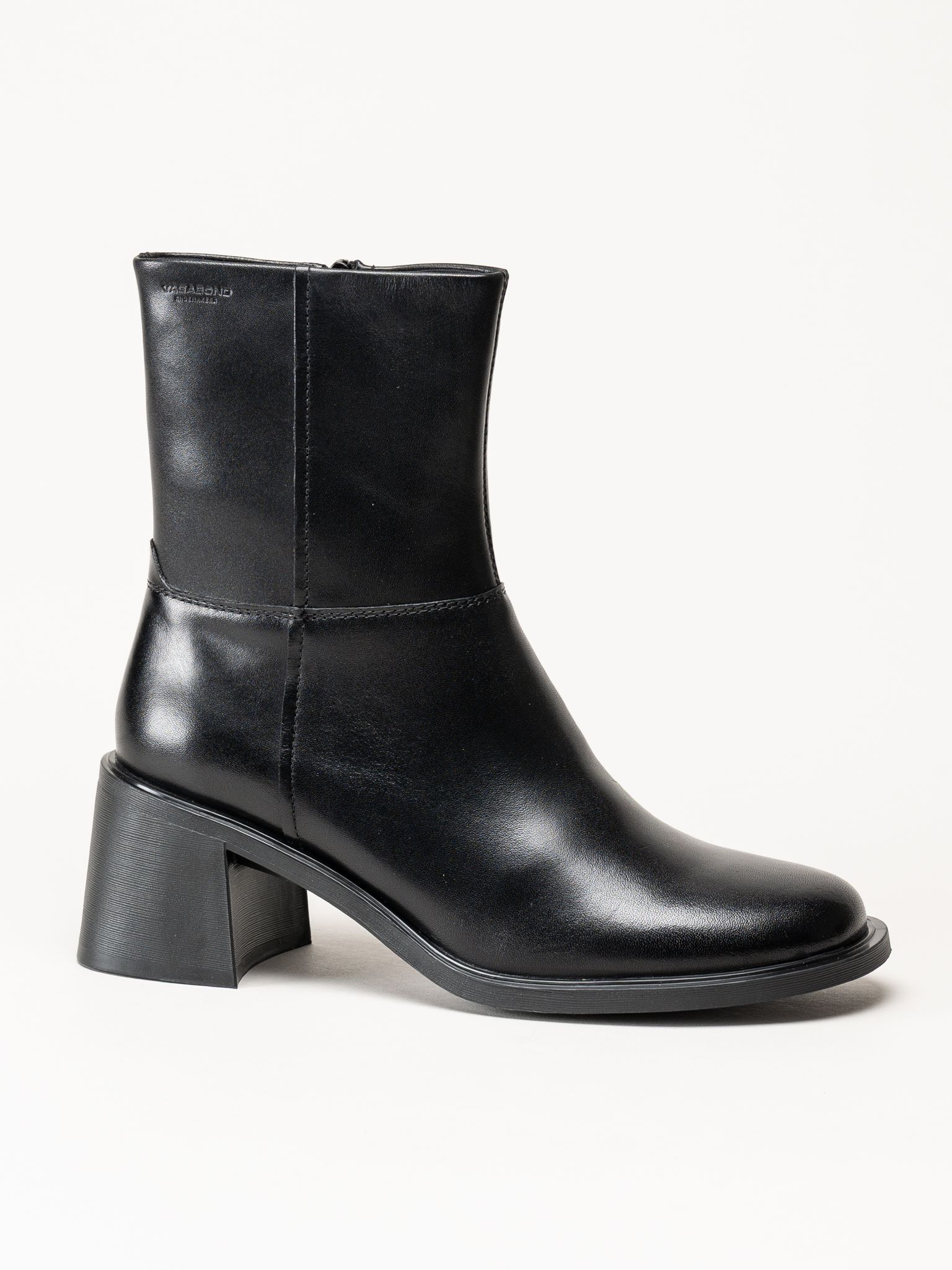 Vagabond - Vega - Svarta skinnboots