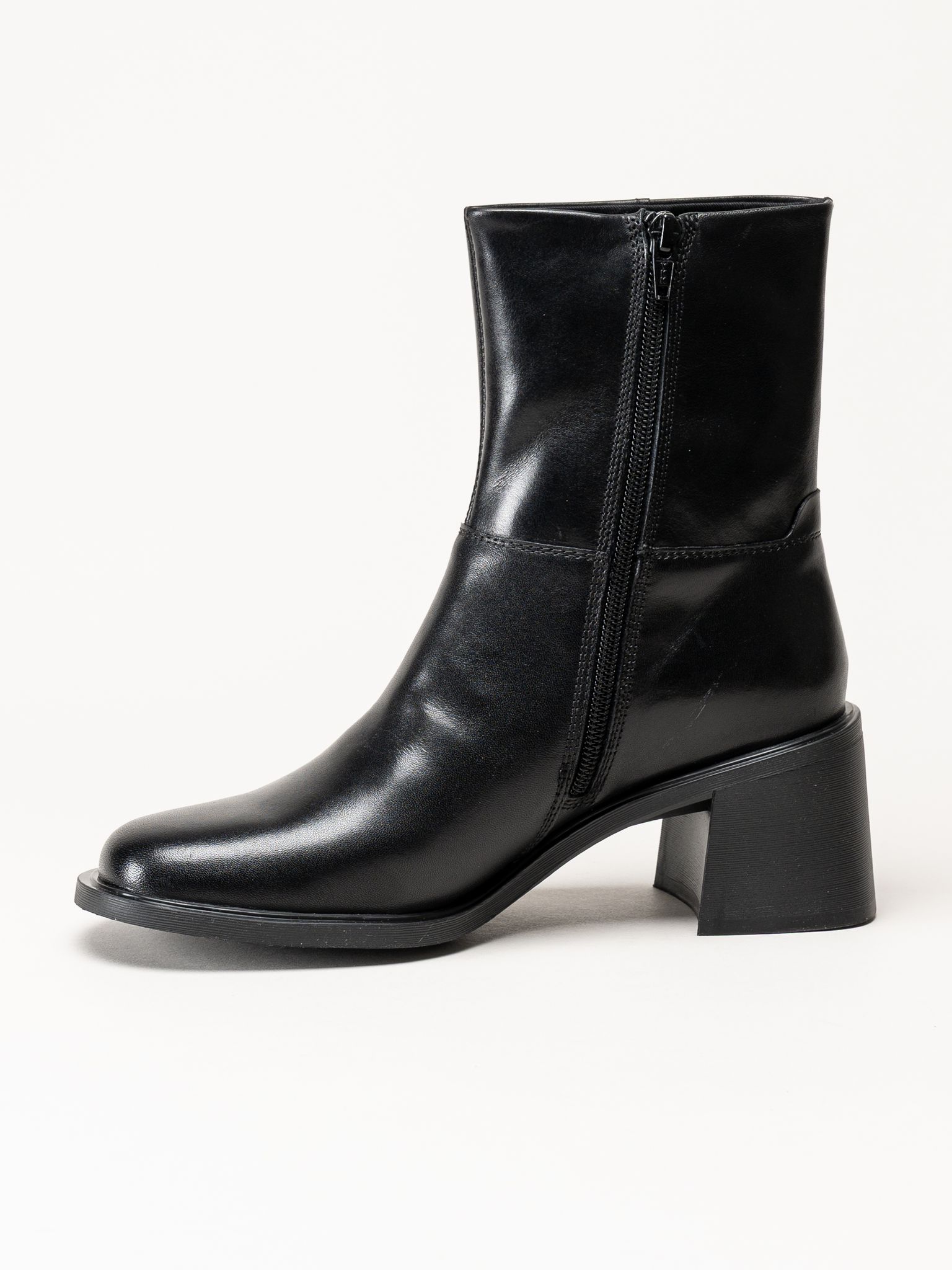 Vagabond - Vega - Svarta skinnboots