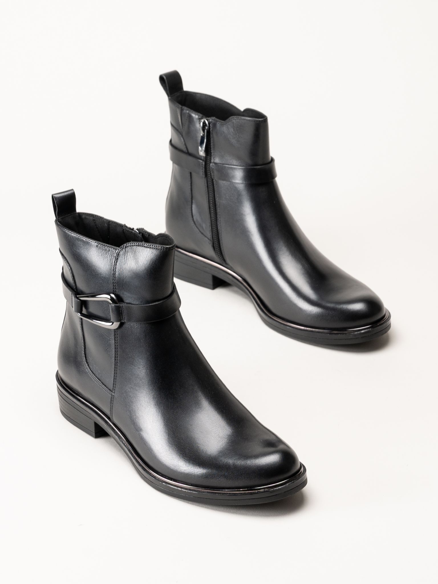 Caprice - Svarta jodphur boots