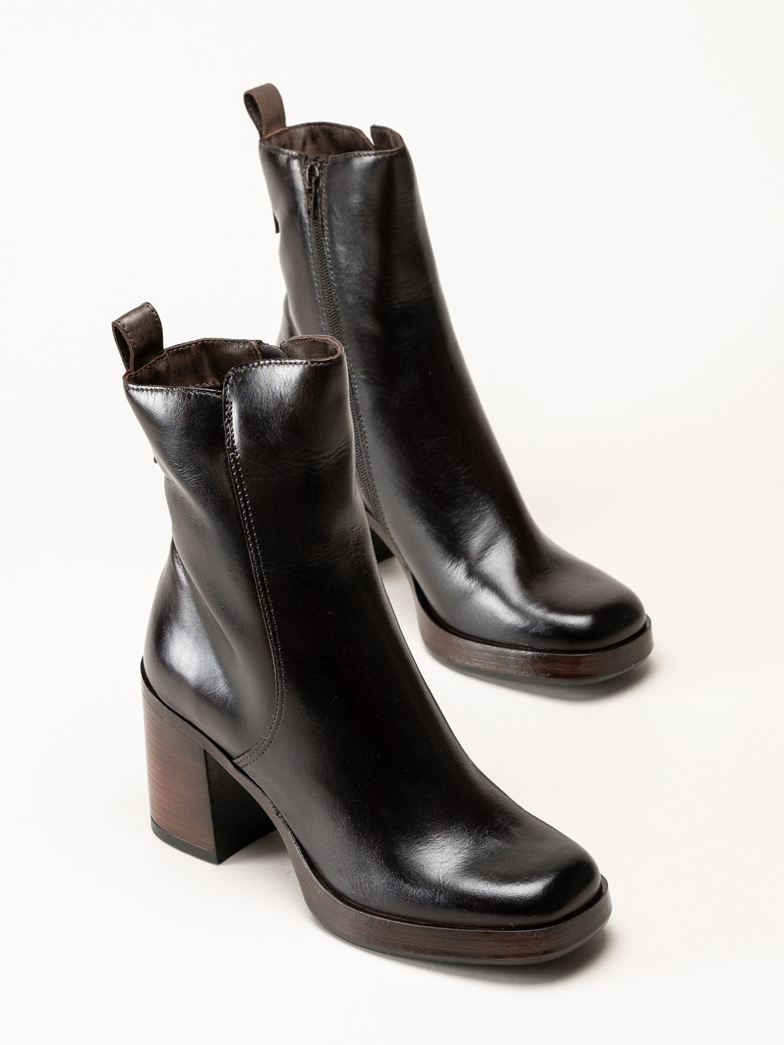 Mjus - Mörkbruna boots