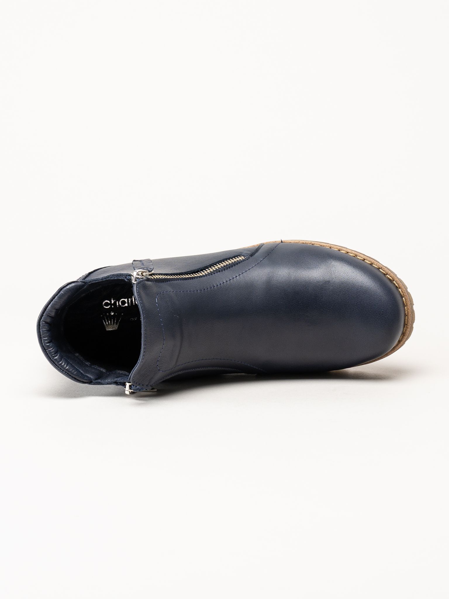 Charlotte of Sweden - Blå boots