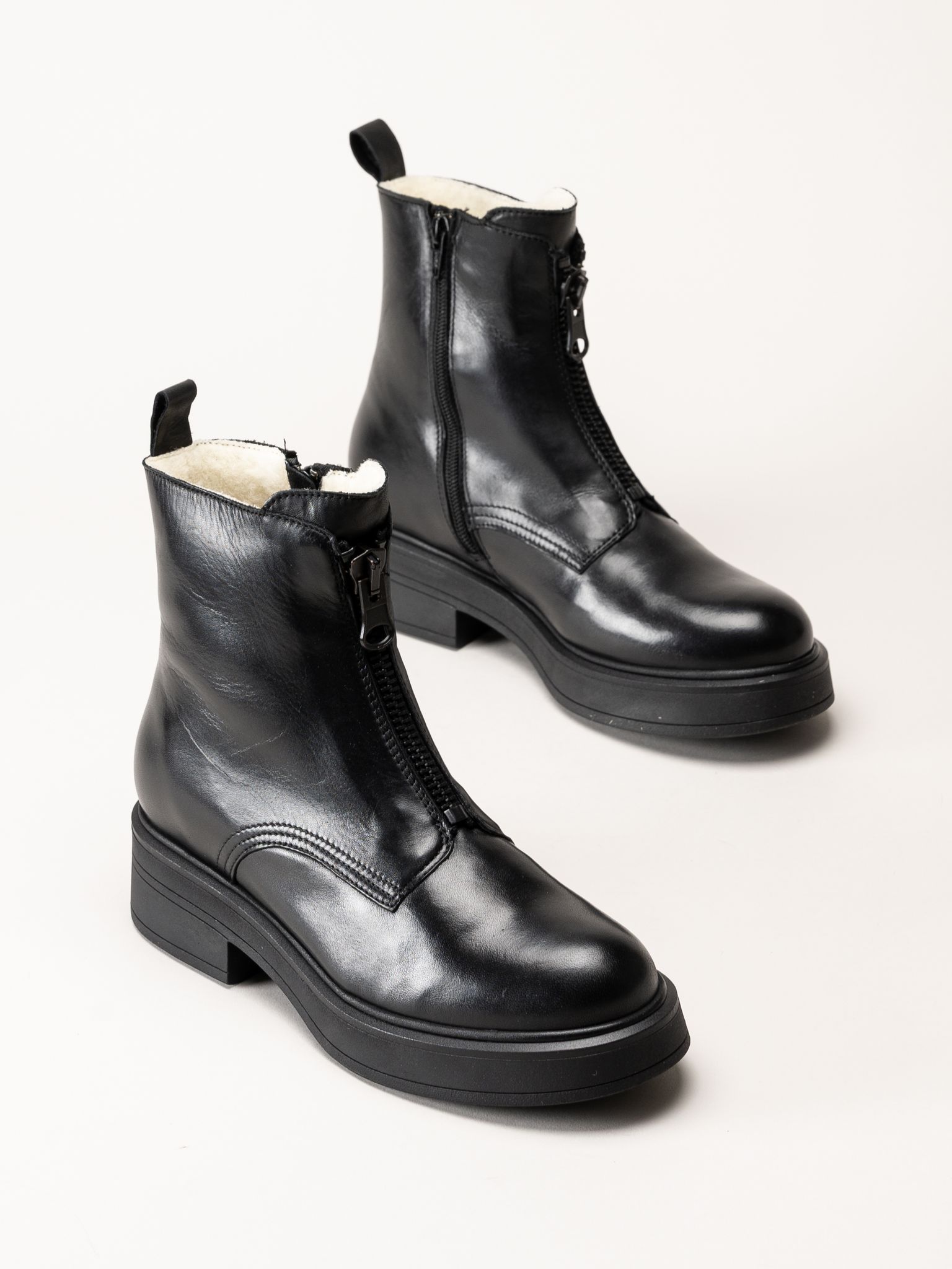 Johnny Bulls - Svarta fodrade boots