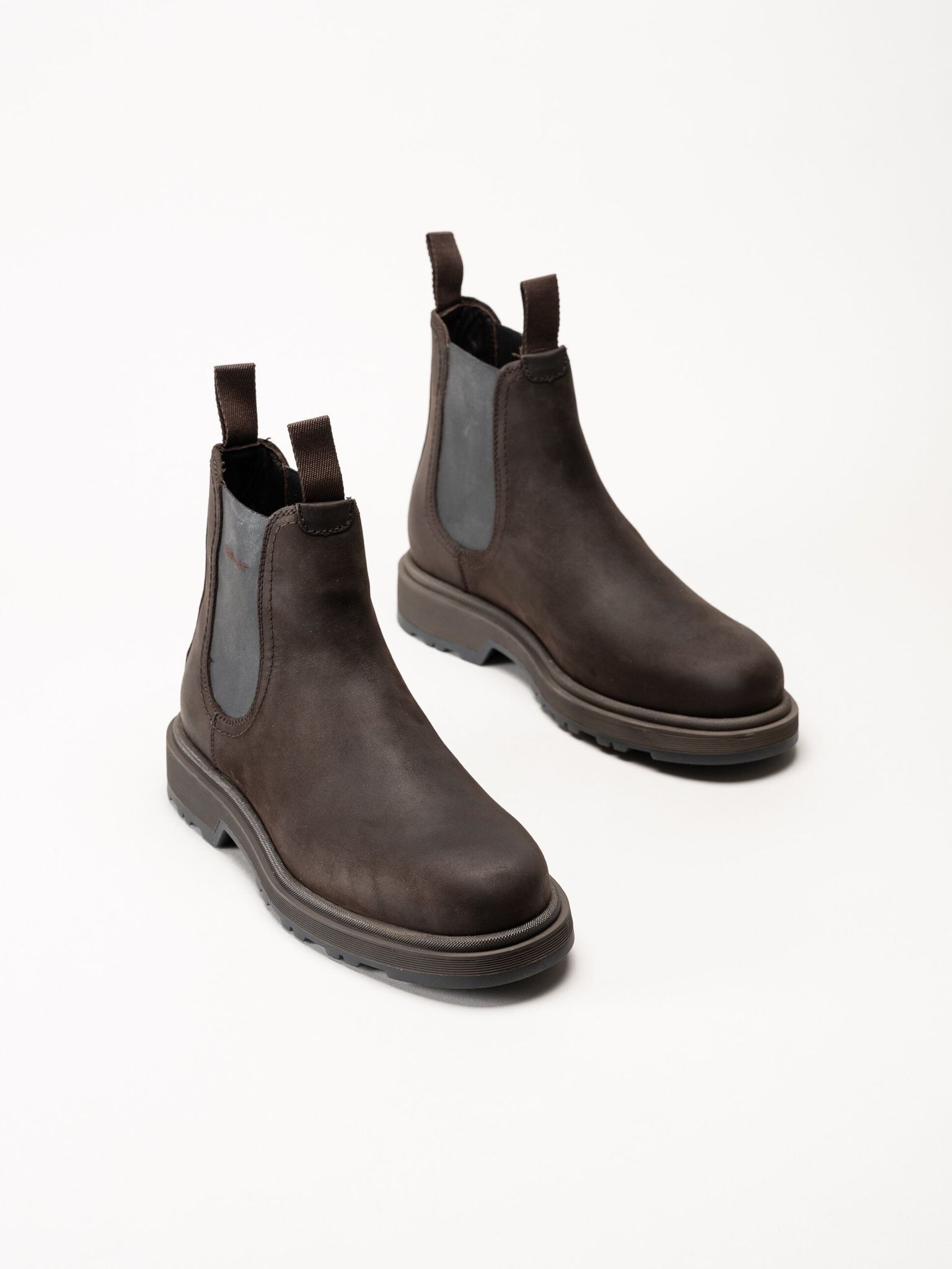 Gant Footwear - Blisdor - Mörkbruna chelsea boots i oljad nubuck